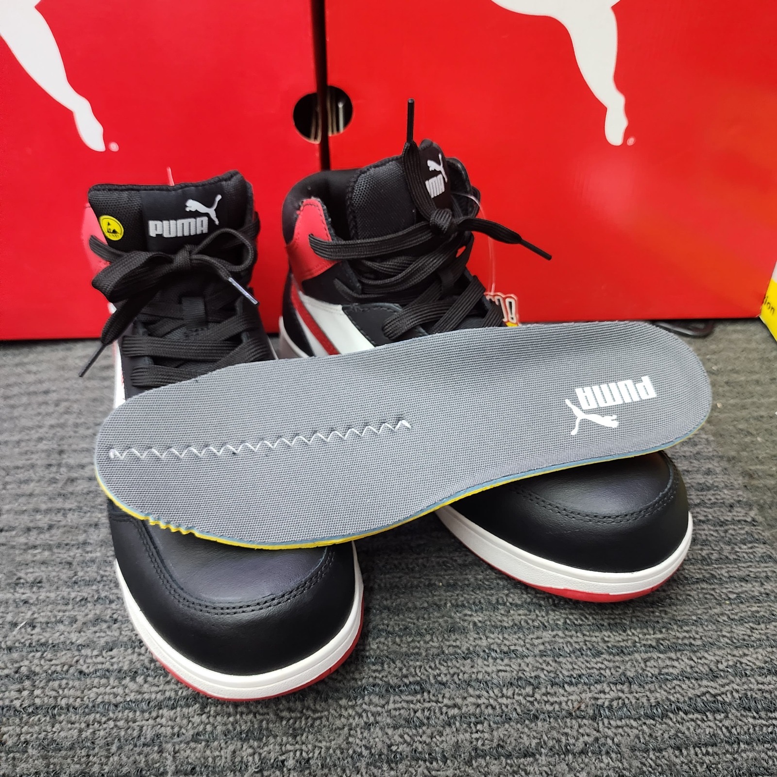 PUMA Safety Shoes 63.005.0 FRONTCOURT Sport Mid Cut Basketball style Lightweight