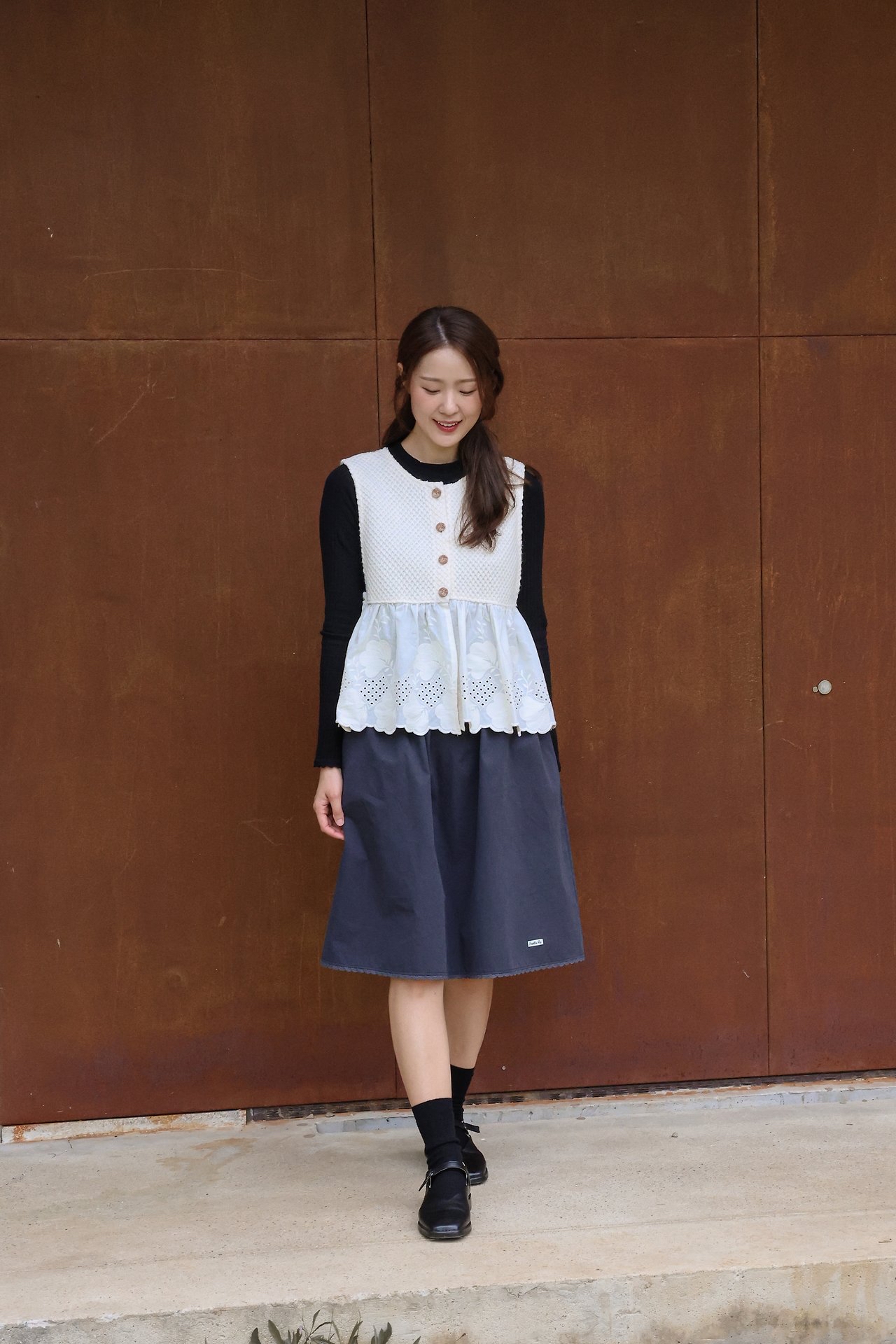 Flo | Moel T