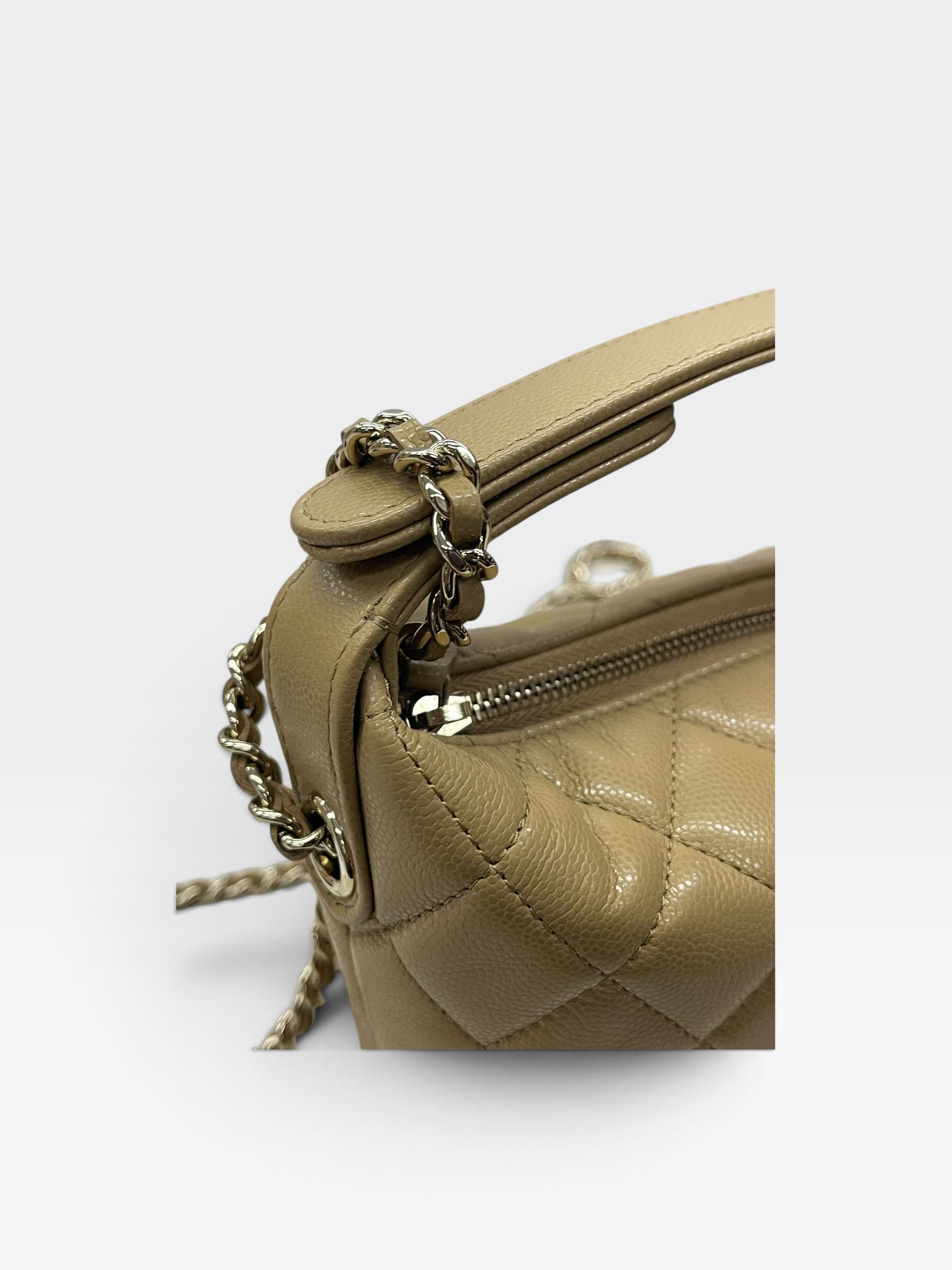 Pre-Owned CHANEL Hobo Bag / Product Code: K090417