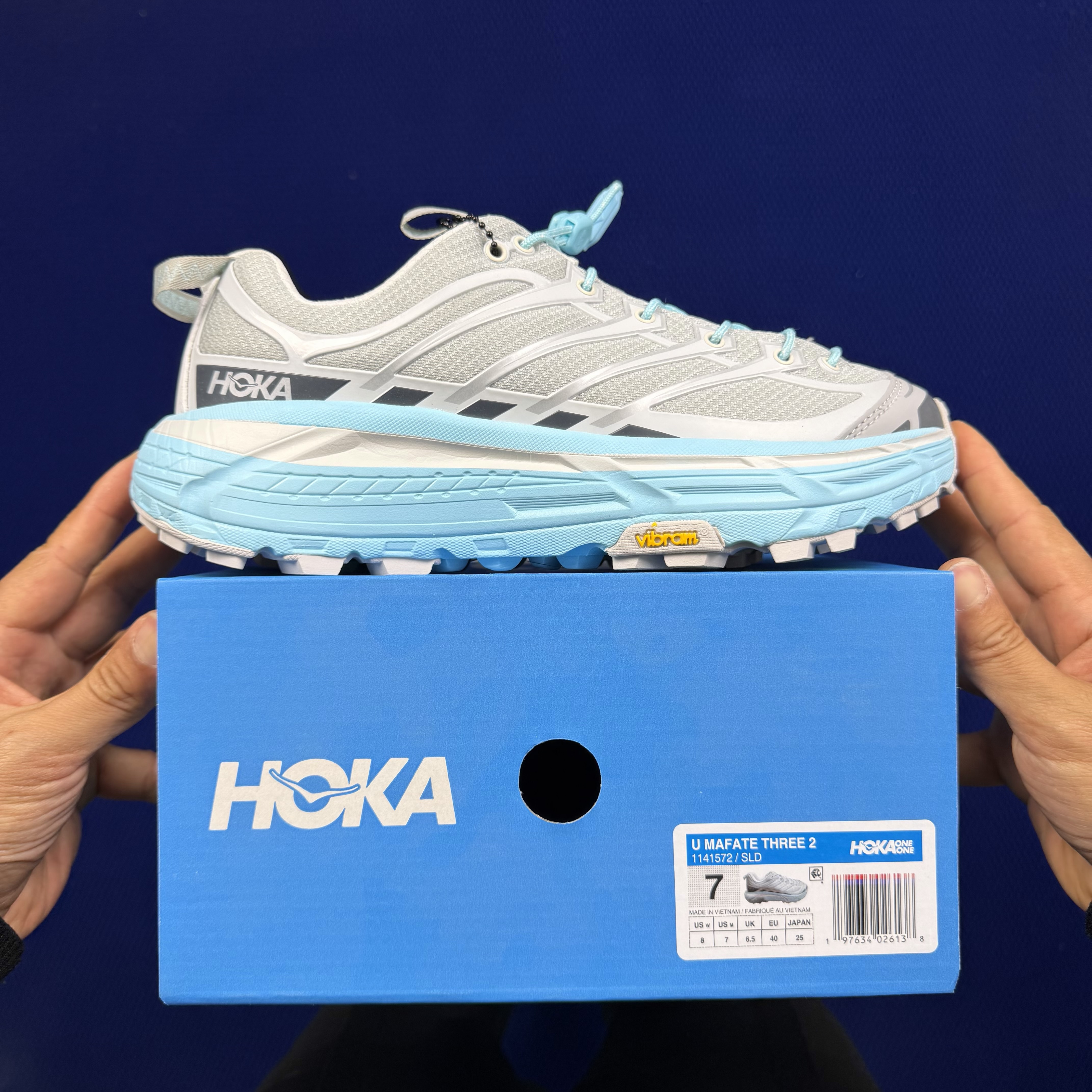 Hoka One One Mafate Three 2 
