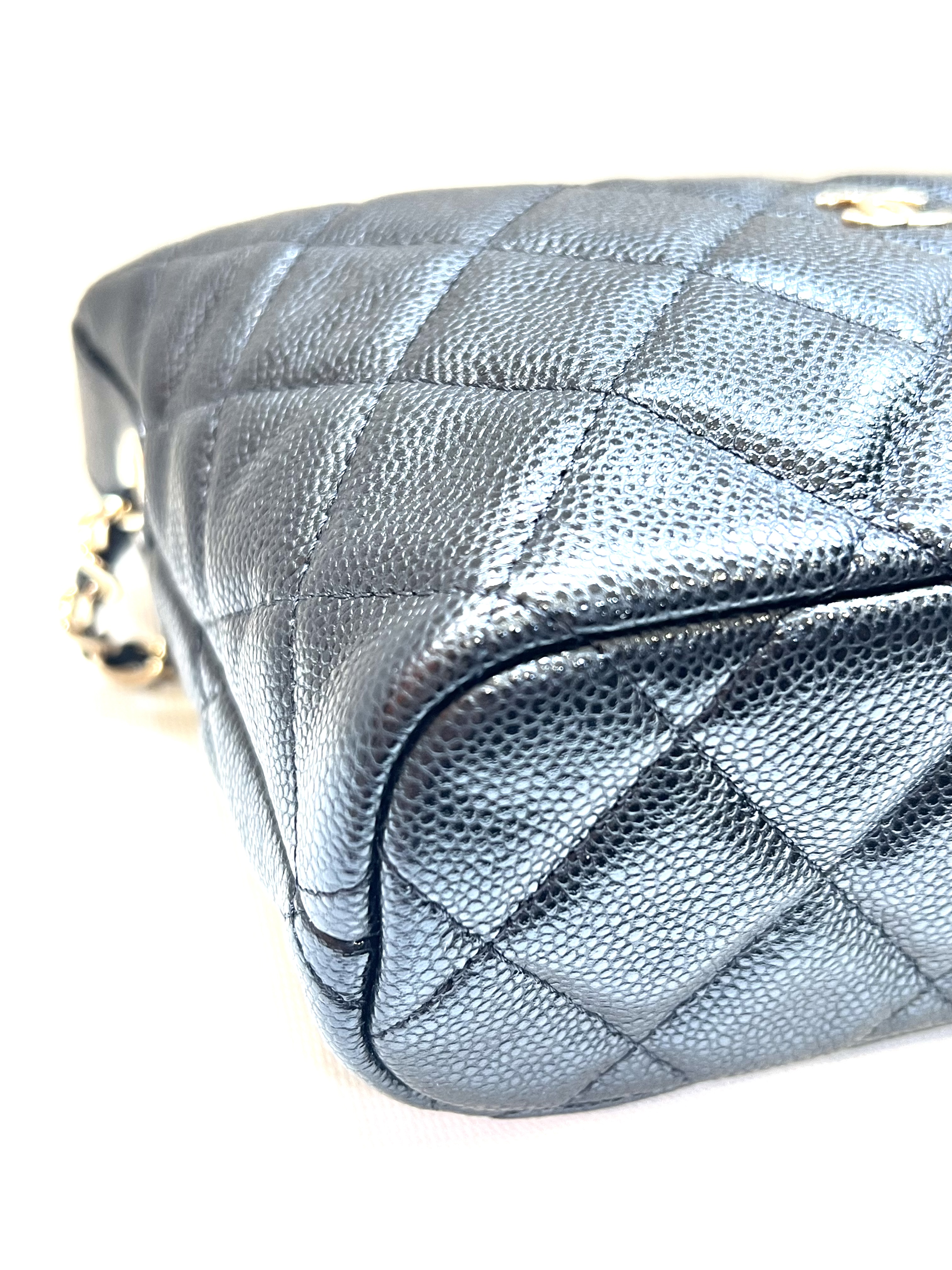 Pre-Owned CHANEL Hobo Bag / Product Code: 26041640