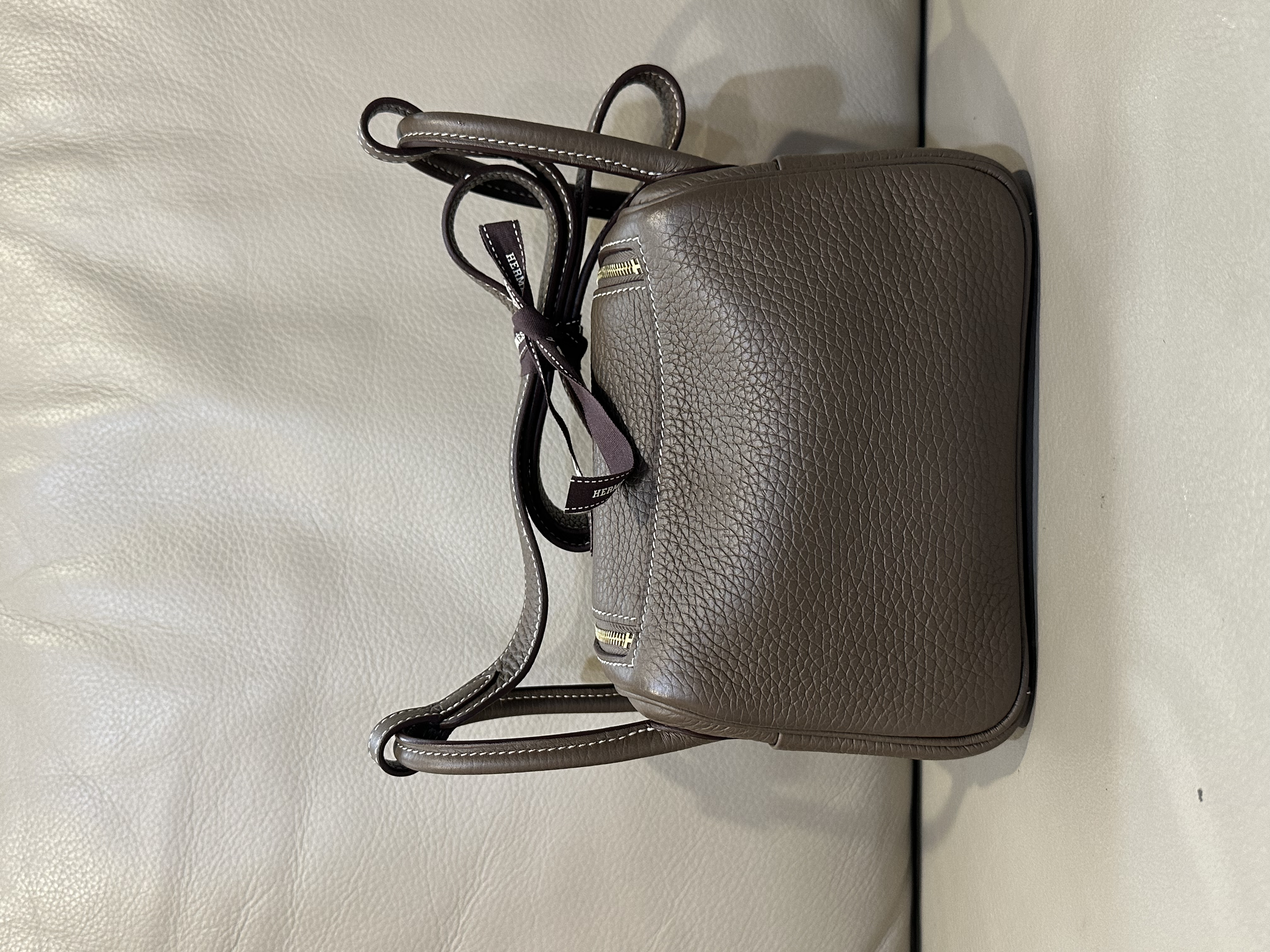 Pre-owned Hermès Mini Lindy bag Stamp B / Product Code: 26040510