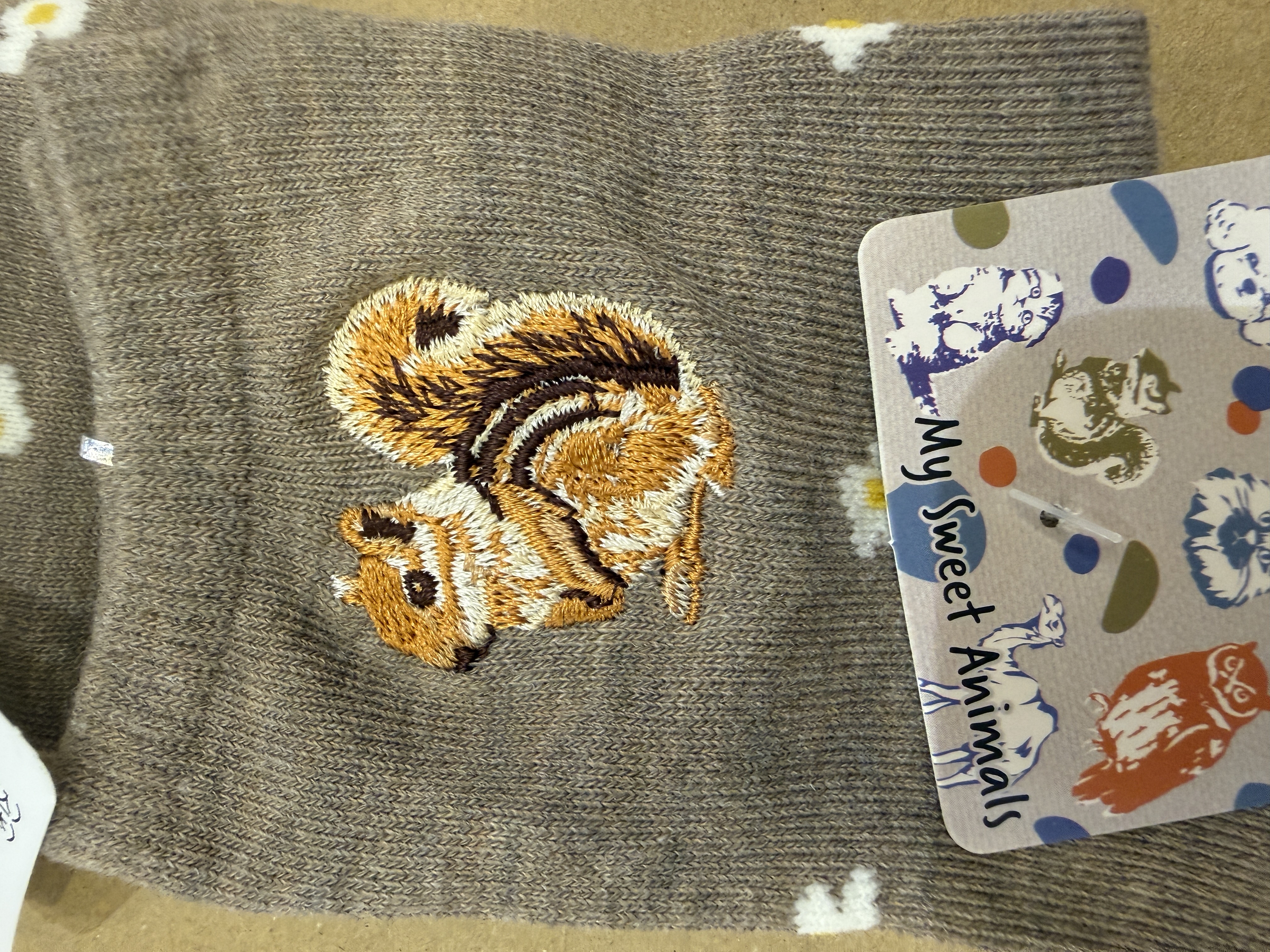 松鼠刺繡襪  BC894X000Z23
