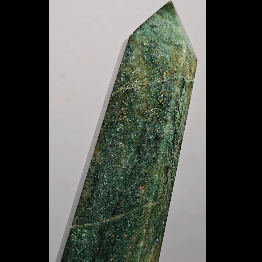 Green mica in fuchsite tower from Madagascar - MCA69