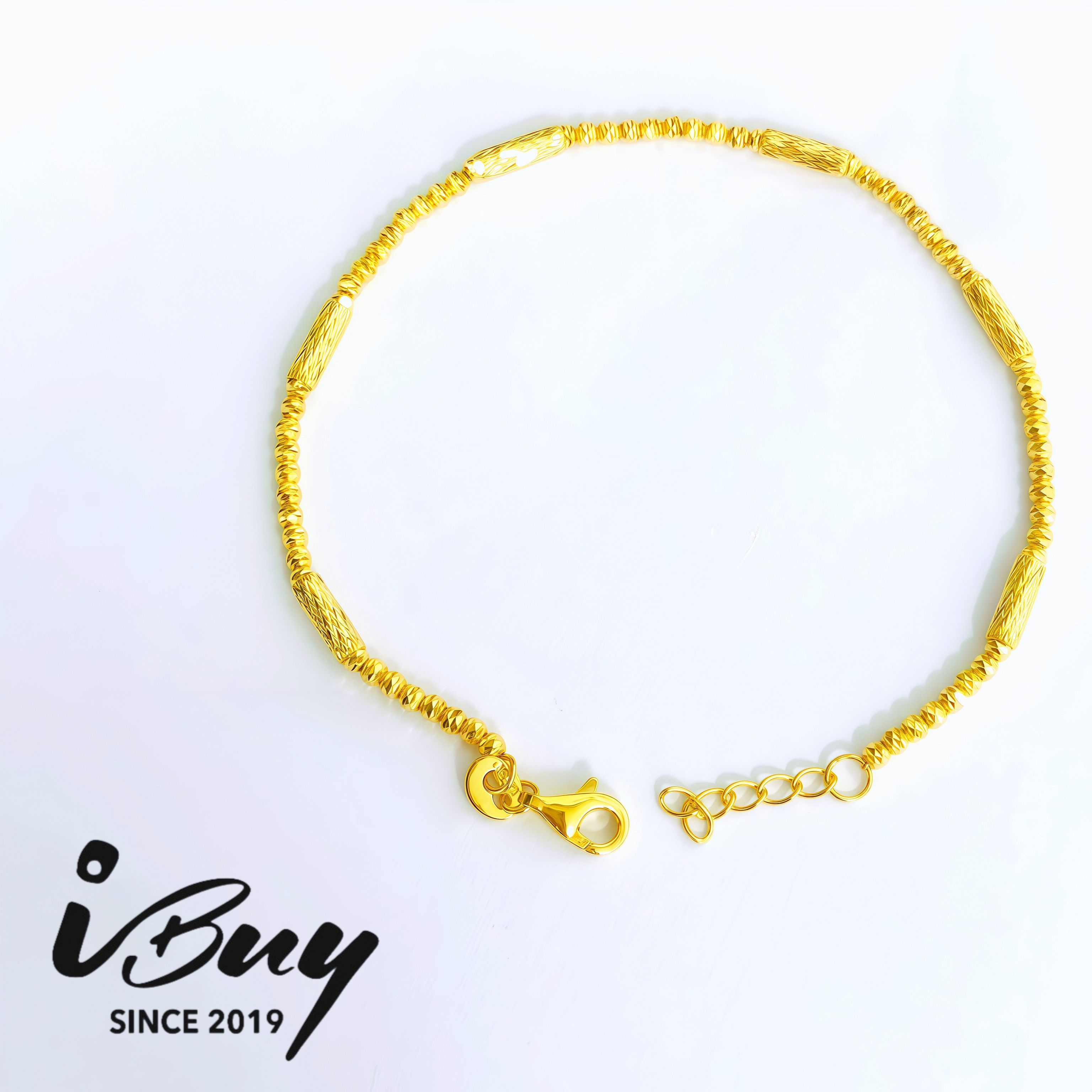 916 GOLD DIAMOND CUT ELONGATED TUBE BEAD WITH DISCO BEAD BRACELET 916 金 菱格纹长珠+蹦迪珠手链