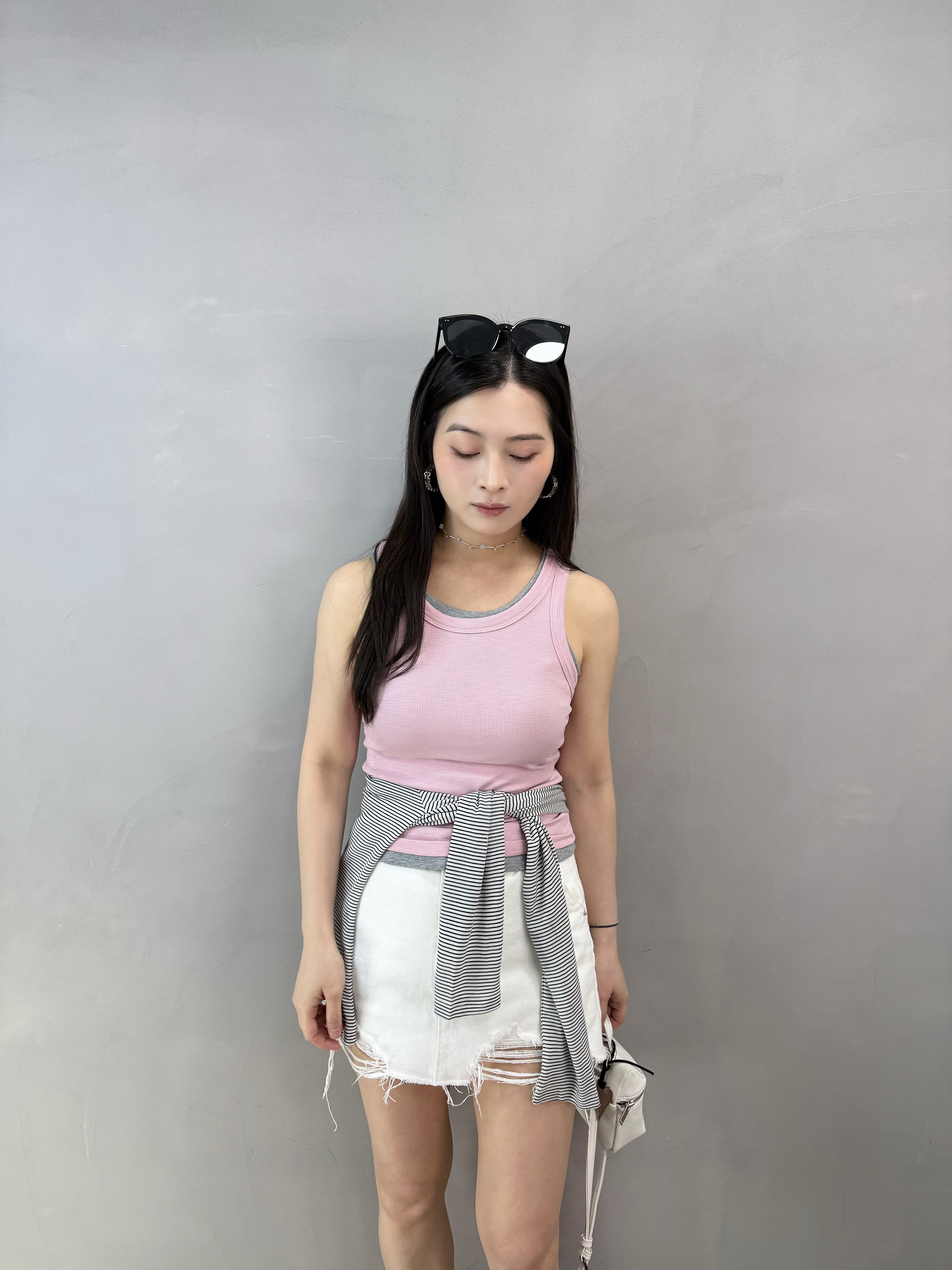 H62 後車章暗紋背心