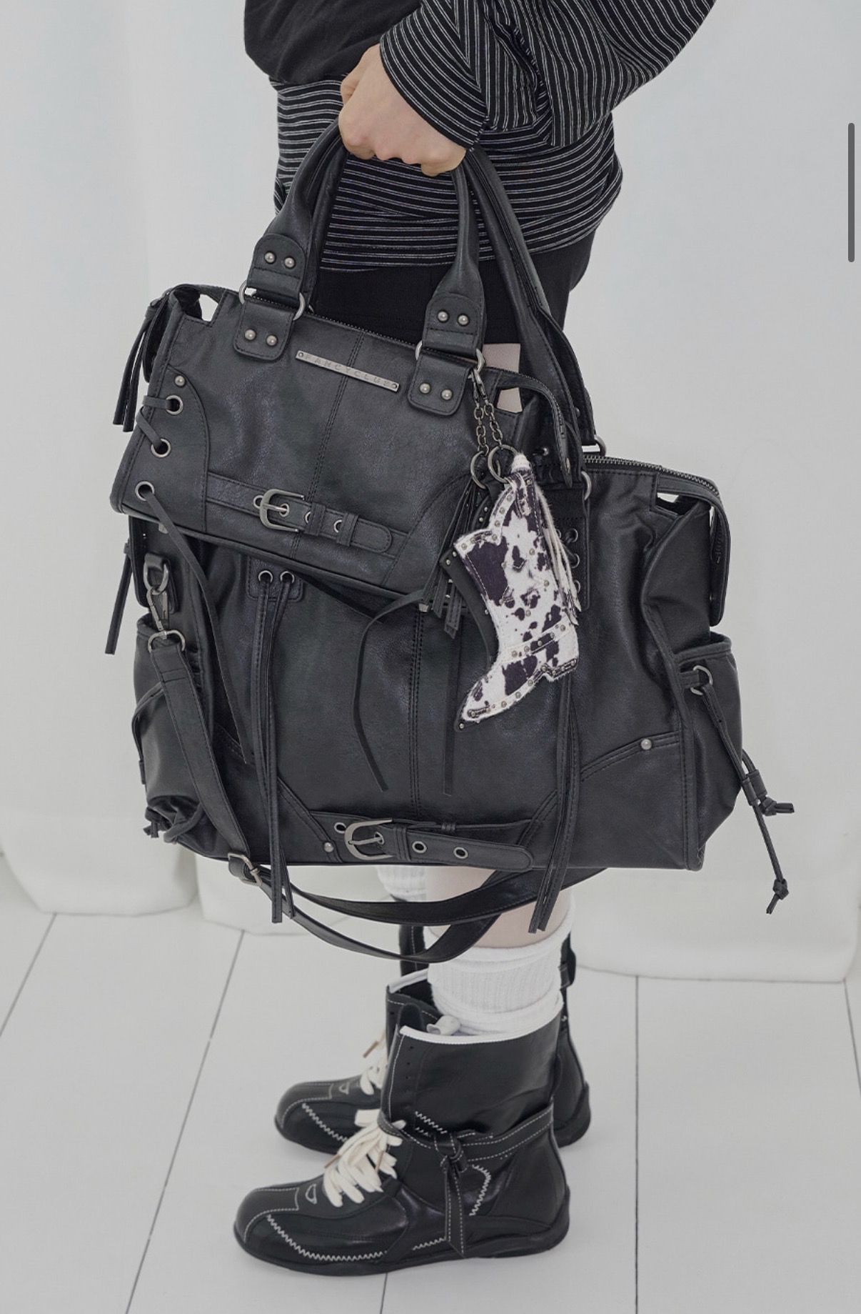 Fancyclub BELTED WASHING LEATHER MINI BAG (BLACK) F26QE991