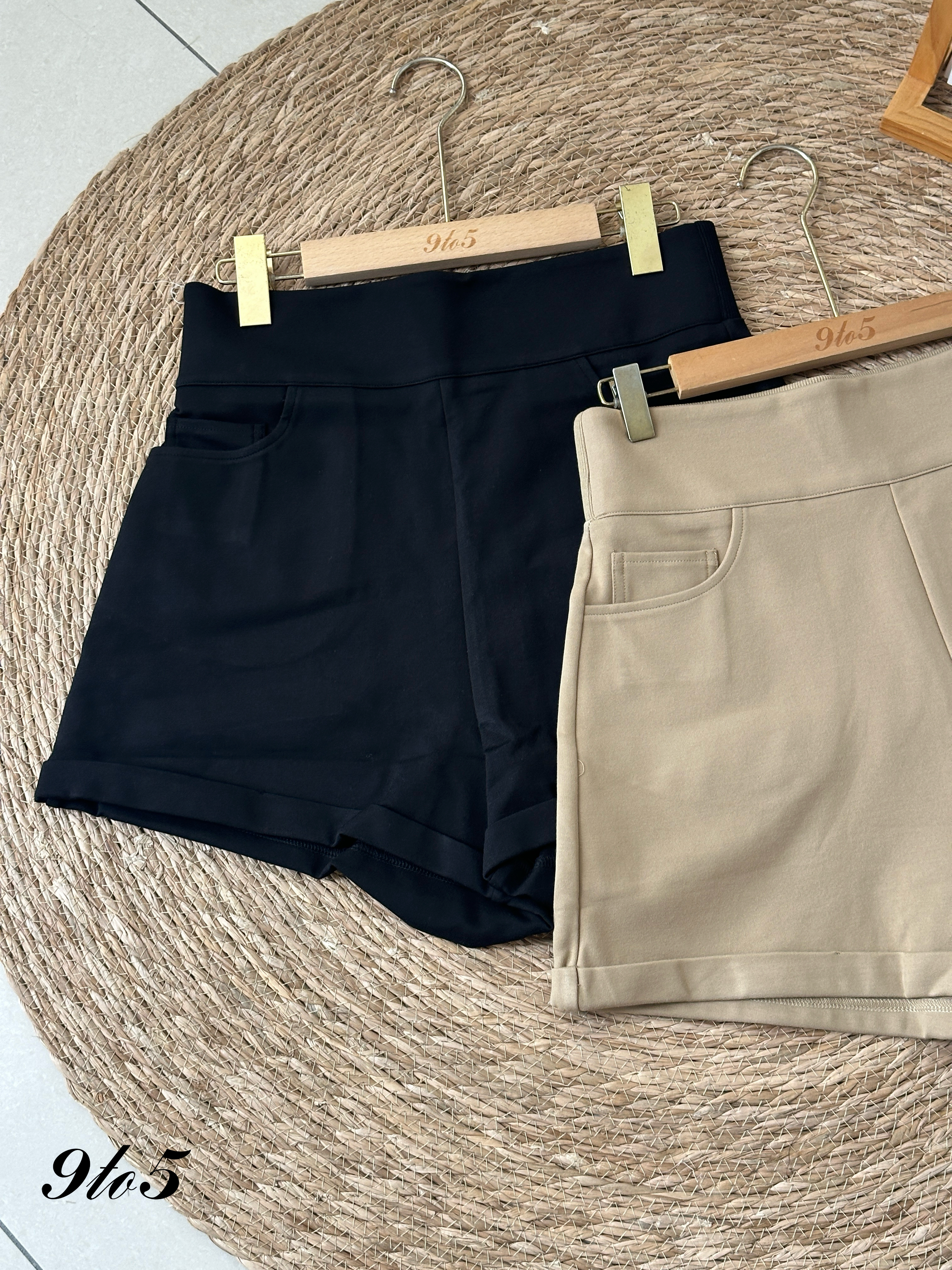 S1812 A Line Short Pants - Black & Khaki
