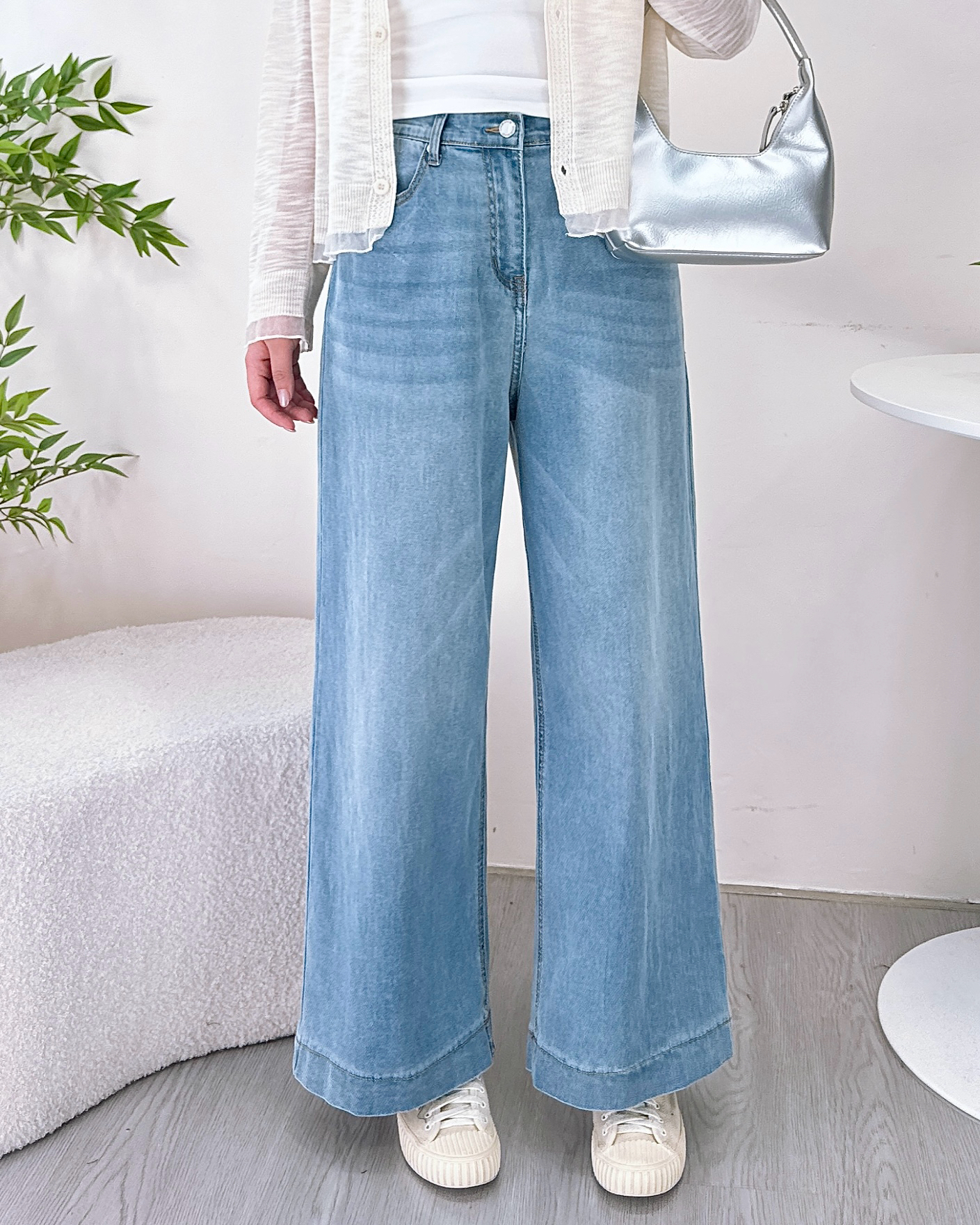 超柔軟顯瘦粉藍薄闊牛