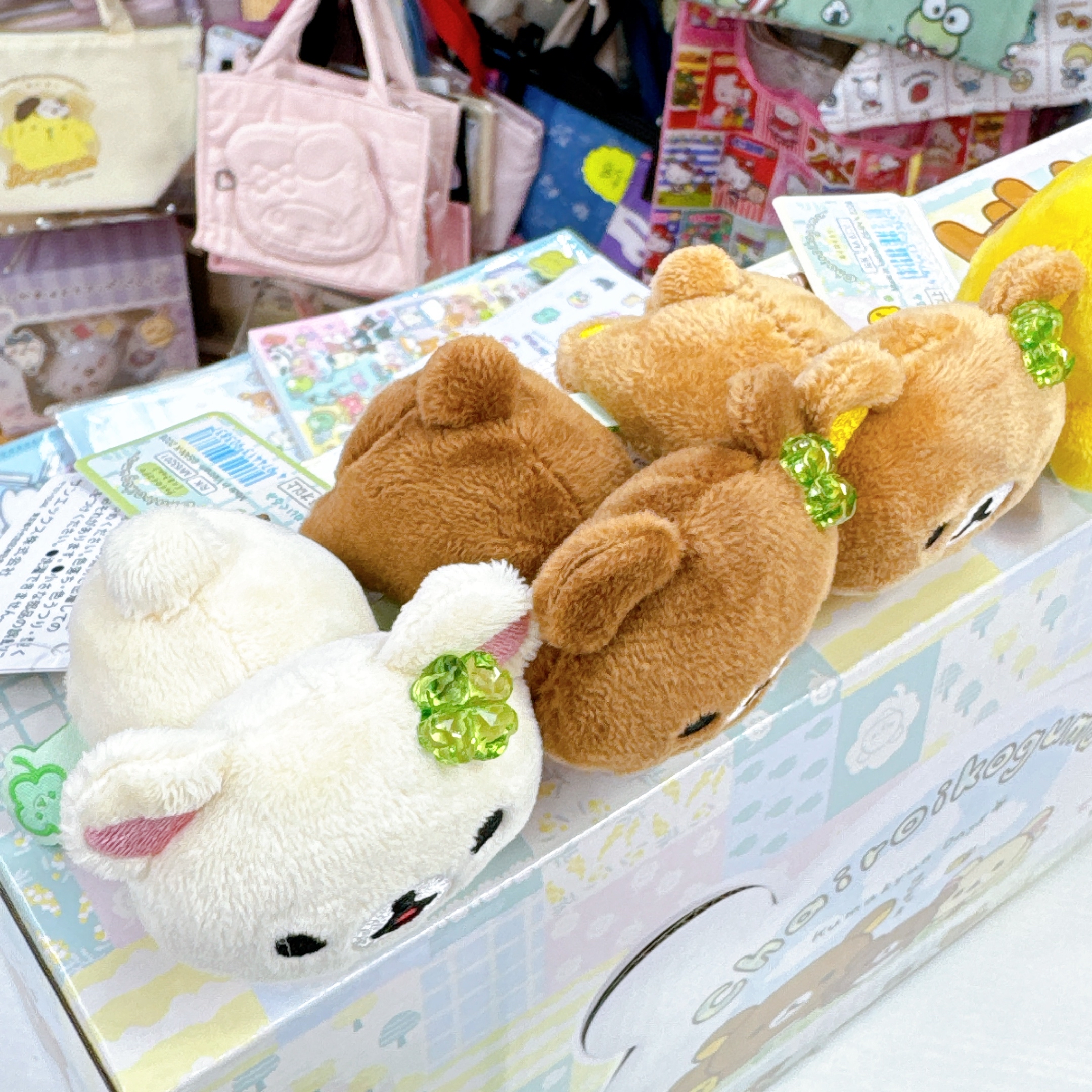 日本直送鬆弛熊幸運四葉草系列手玉公仔擺設