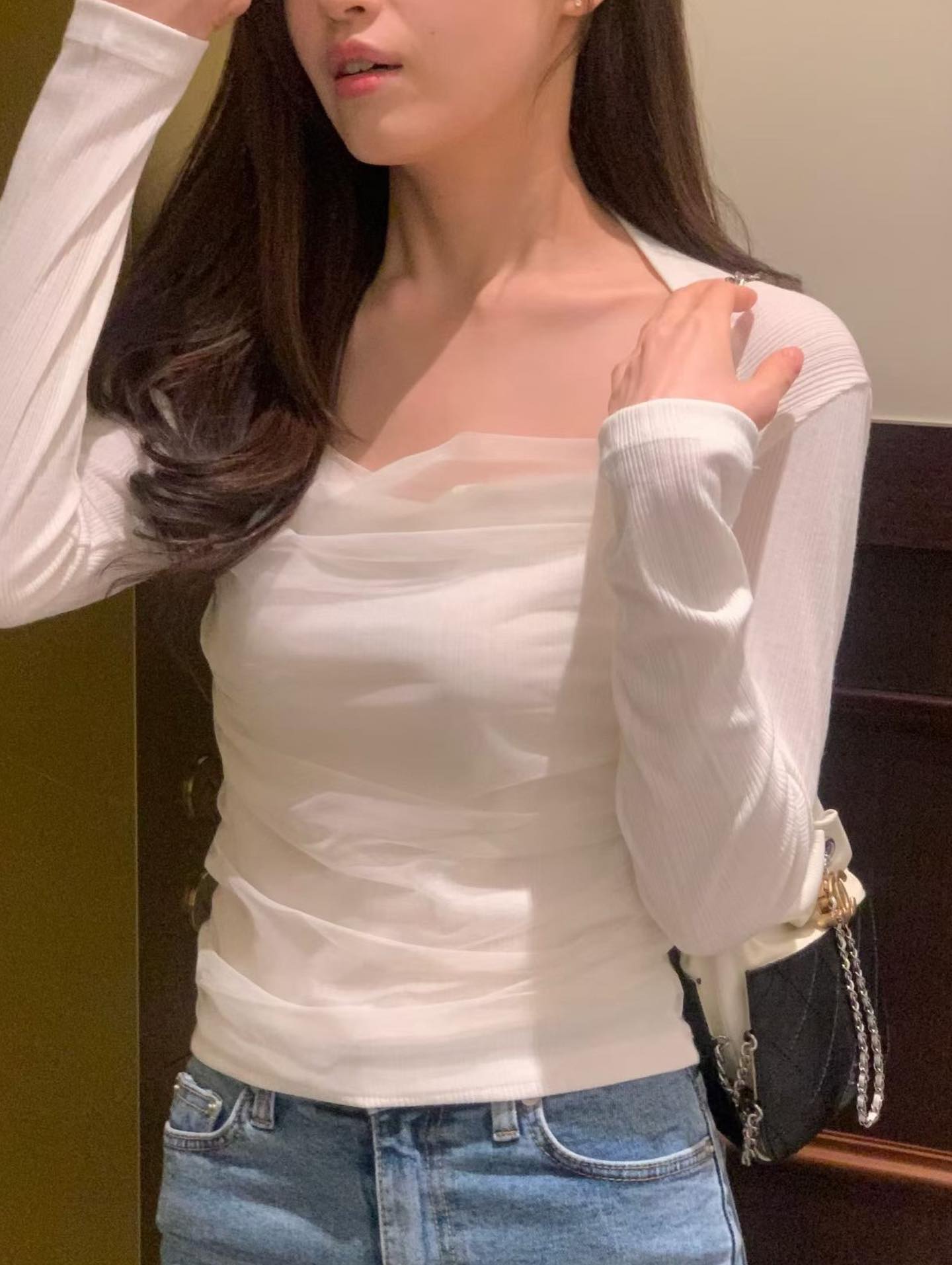 $189Free size 方形領口設計❤️偷偷幫你拉長頸線😀露少少鎖骨刻意性感😁😁~方形領口設計❤️偷偷幫你拉長頸線😀露少少鎖骨刻意性感😁😁~WhatsApp 62353222