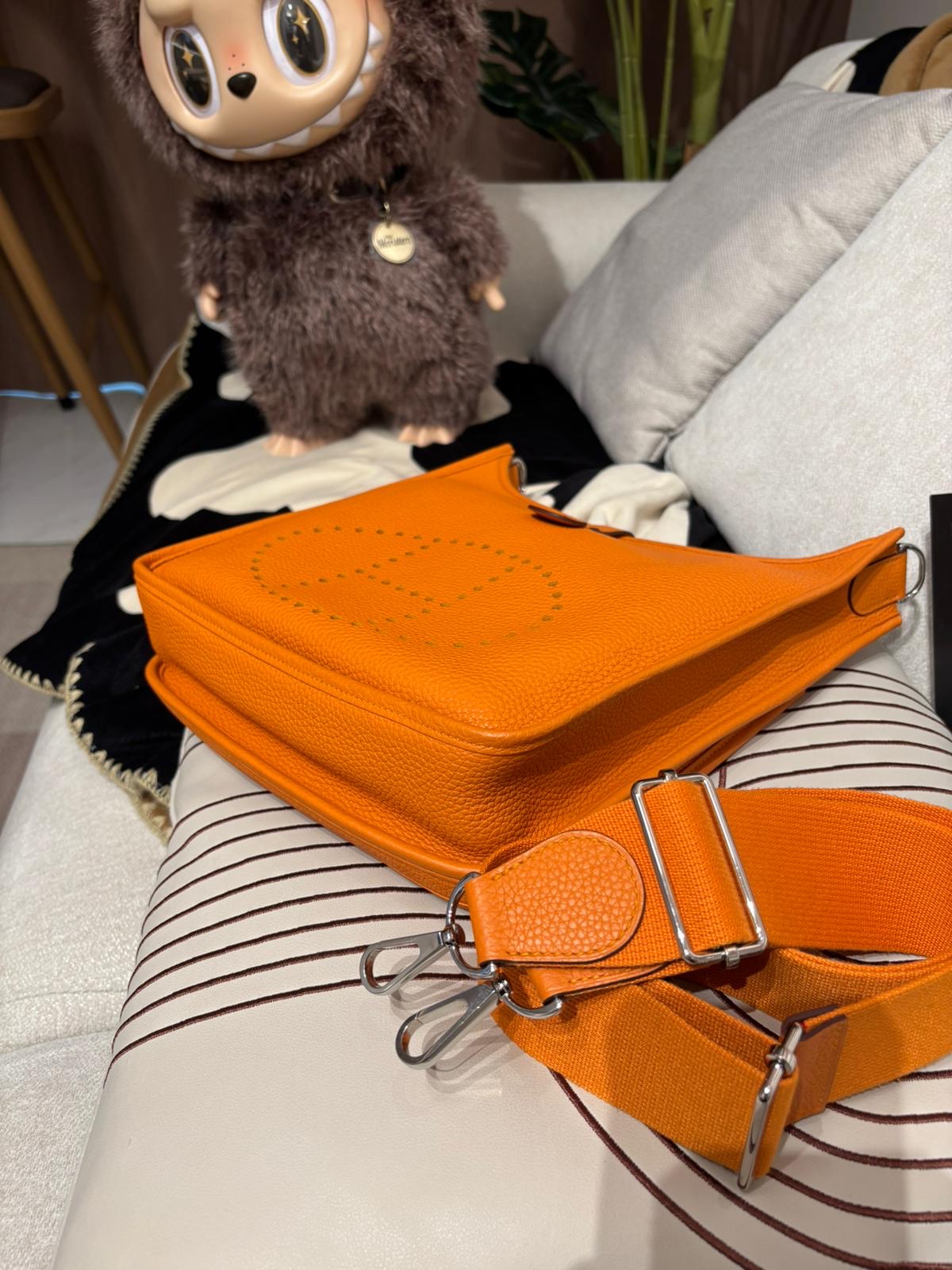 Hermes evelyne 29, Stamp C 杏脯色 TC粒粒牛皮 100%Authentic ,98%new ✅塵袋