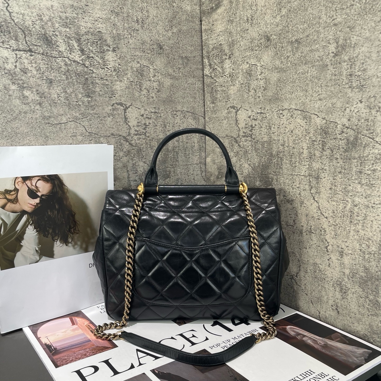 【預訂貨品】 Chanel 黑金油蠟皮 復古郵差包