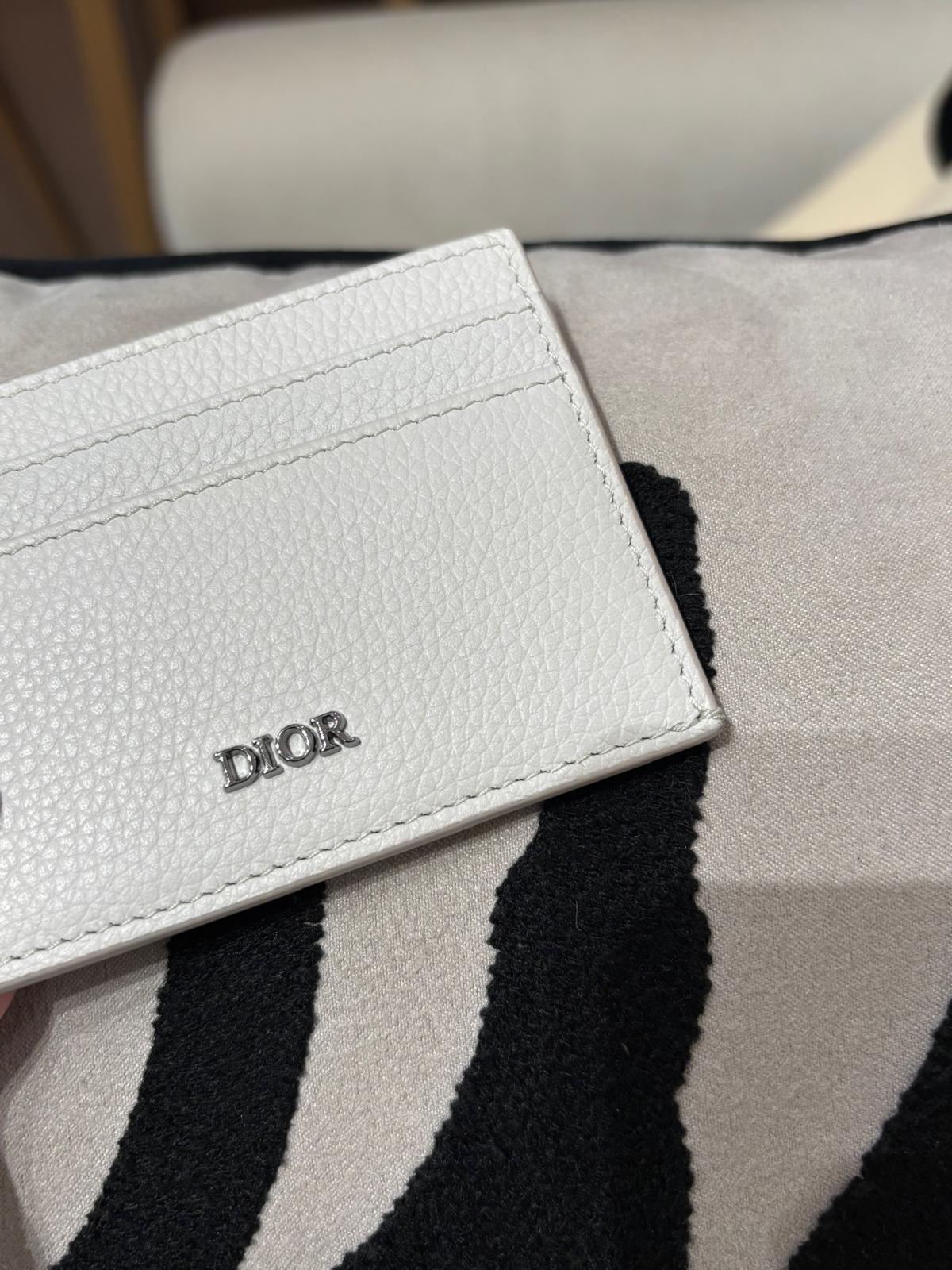 Dior card holder grey 100%Authentic ,99%new✅dust bag ✨✨專門店售價$3800 ✨✨  