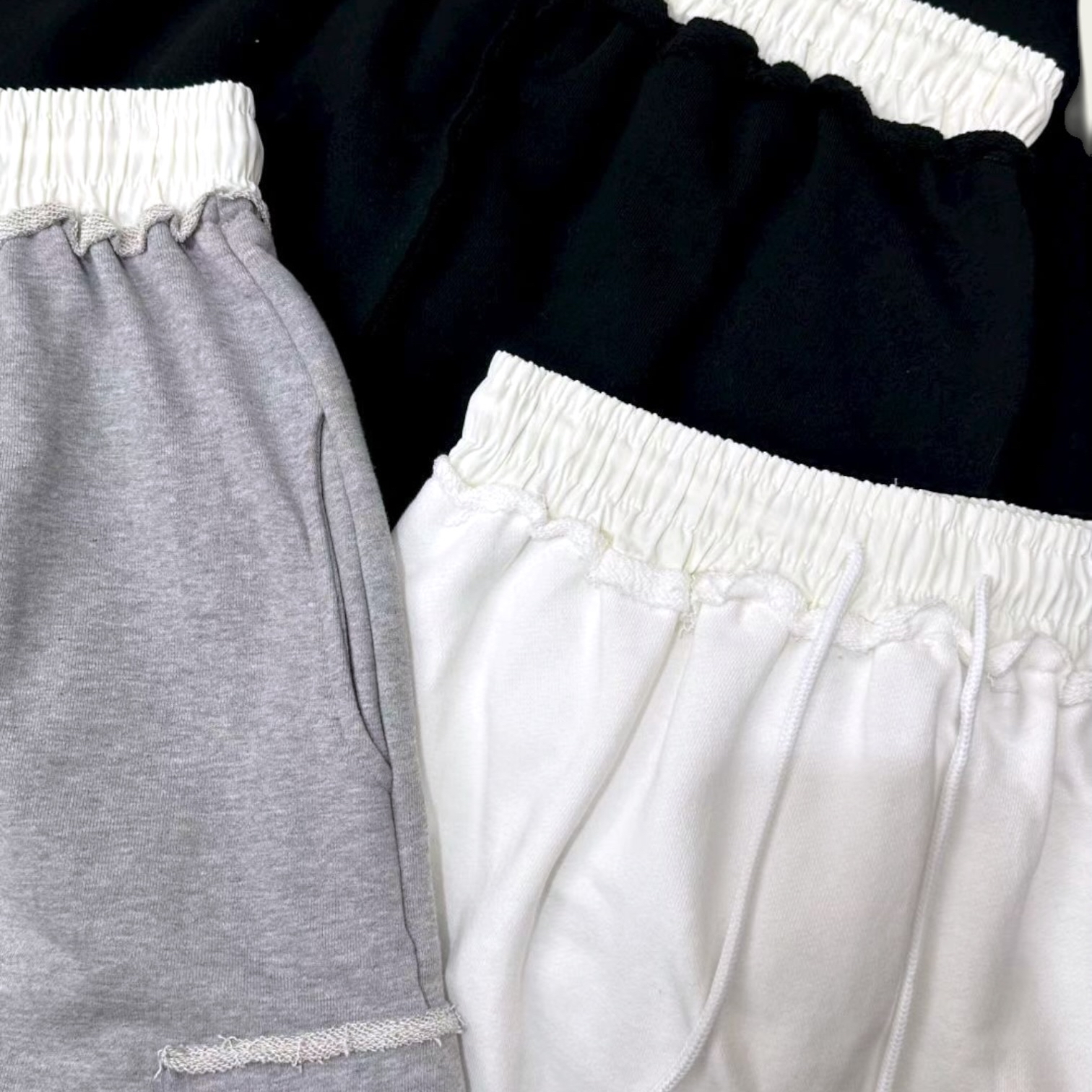 221054 拼色邊長裙