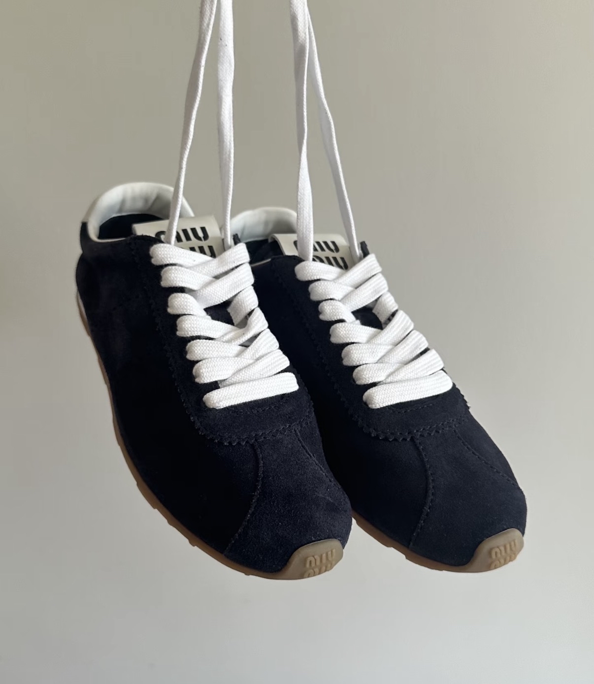 限時優惠✨熱賣款‼️MIUMIU PLUME sneaker    (只限此色) 斷碼check size