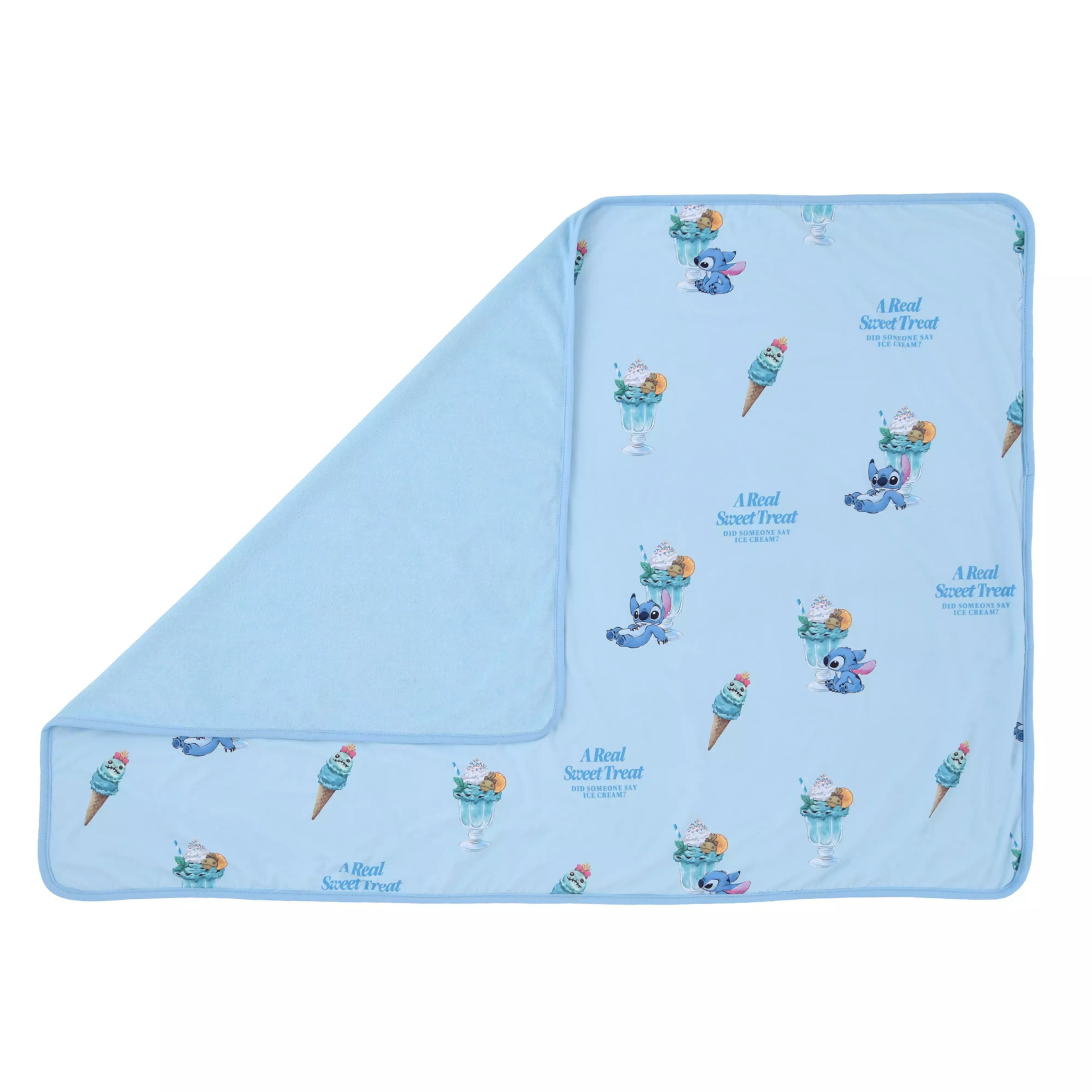 🌸 【預訂】Scrump Cool Blanket - Disney Cool Goods