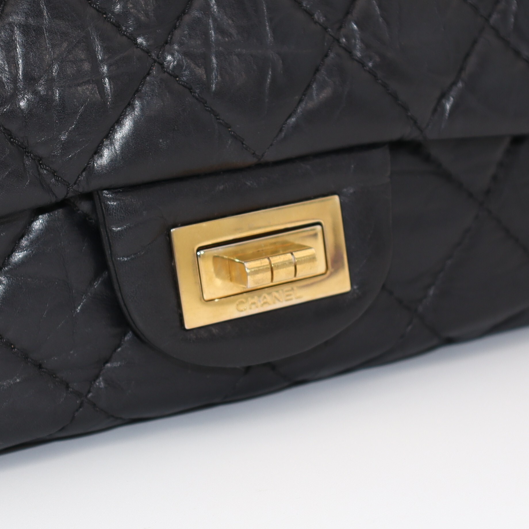 Chanel Matelasse 2.55 Maxi Double Flap Double Chain Shoulder Bag