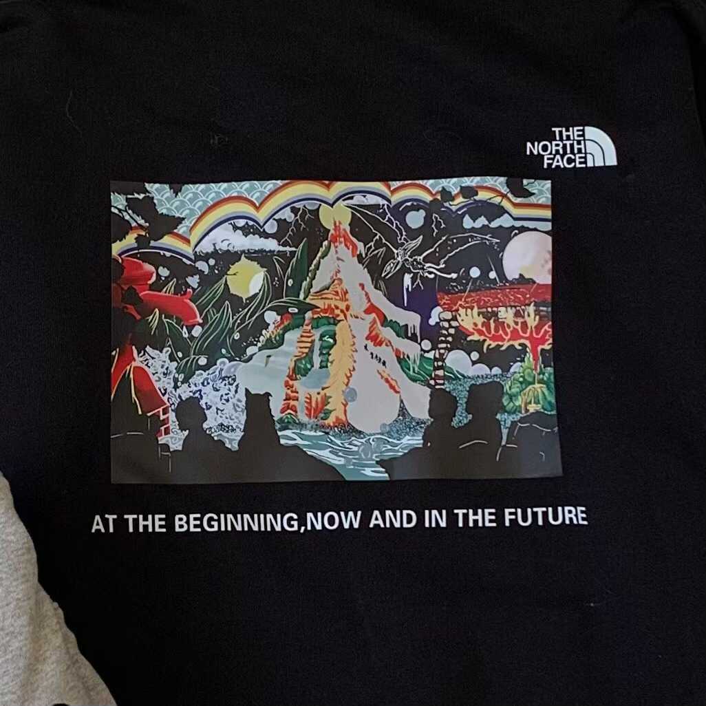預訂 TNF 60 週年連帽衛衣 [貨號26A854]