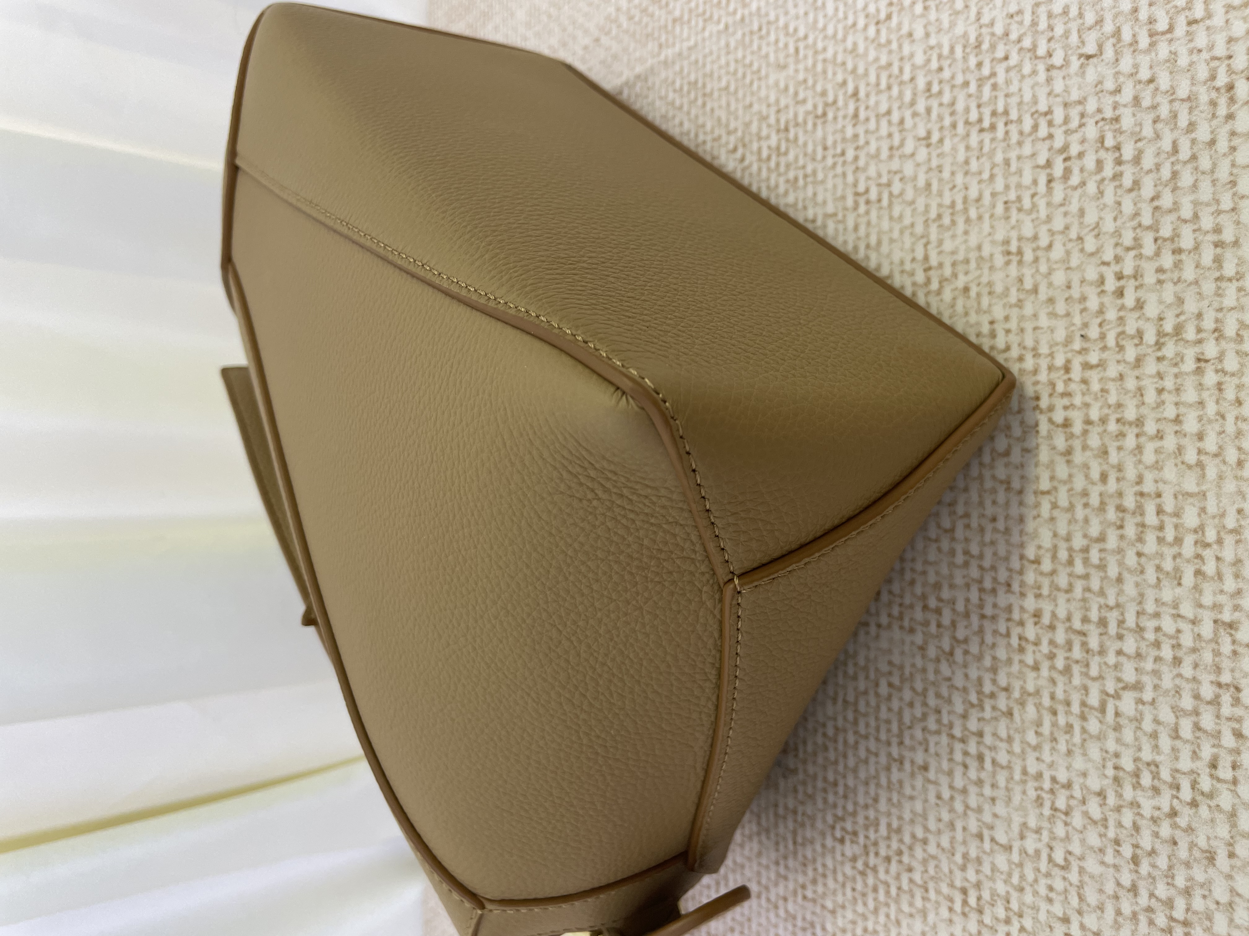 Pre-owned Loewe puzzle edge small (Toffee) / Product Code: 26031006