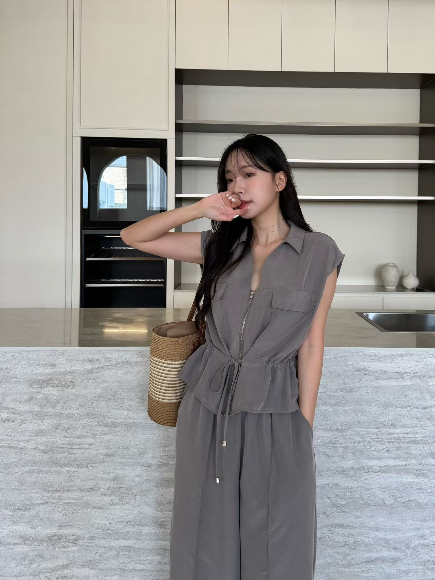 M22 工裝風抽繩拉鍊背心