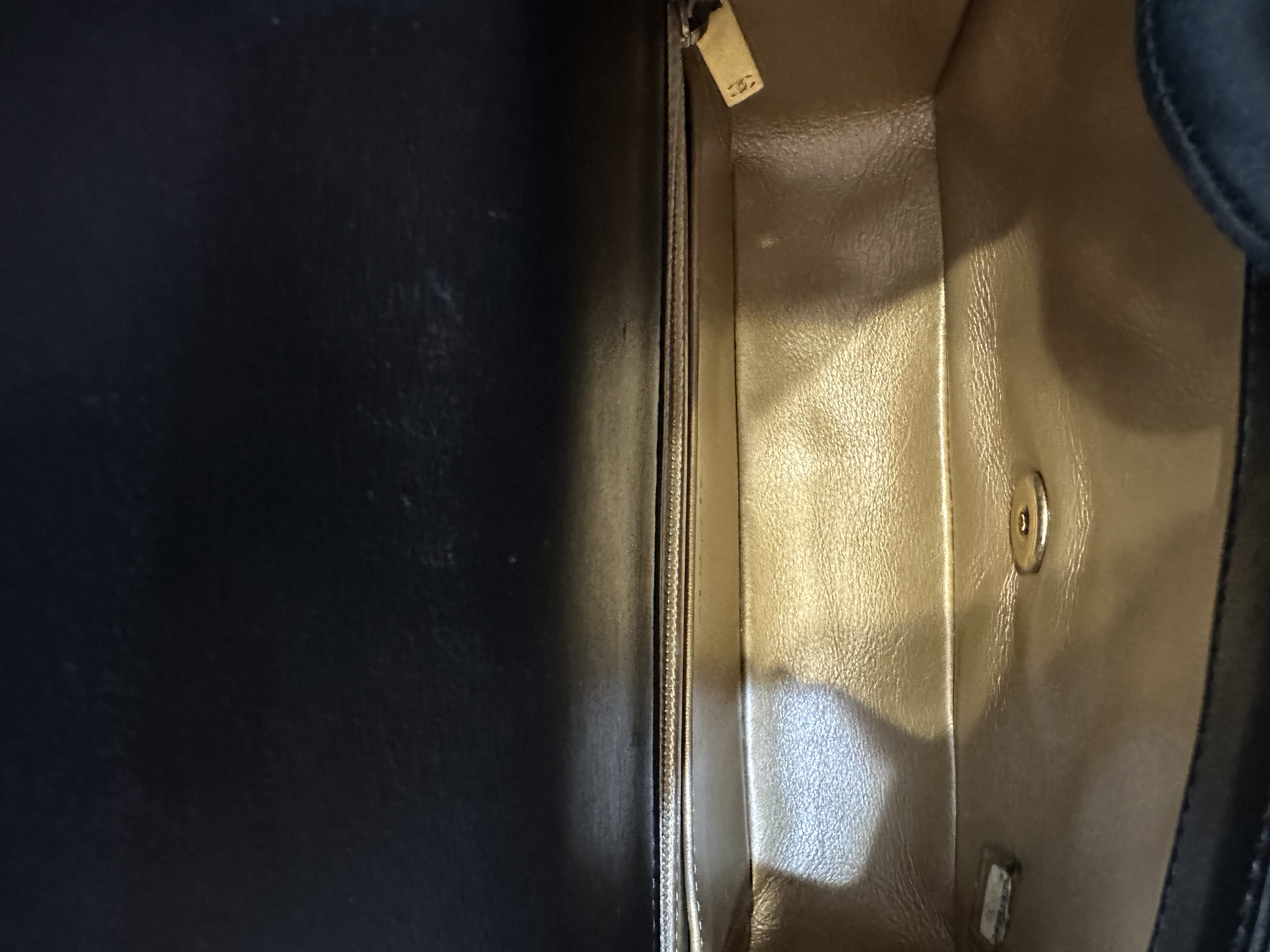 Pre-owned Chanel Mini Rectangular Pearl Crush Flap Bag / Product code :26040514