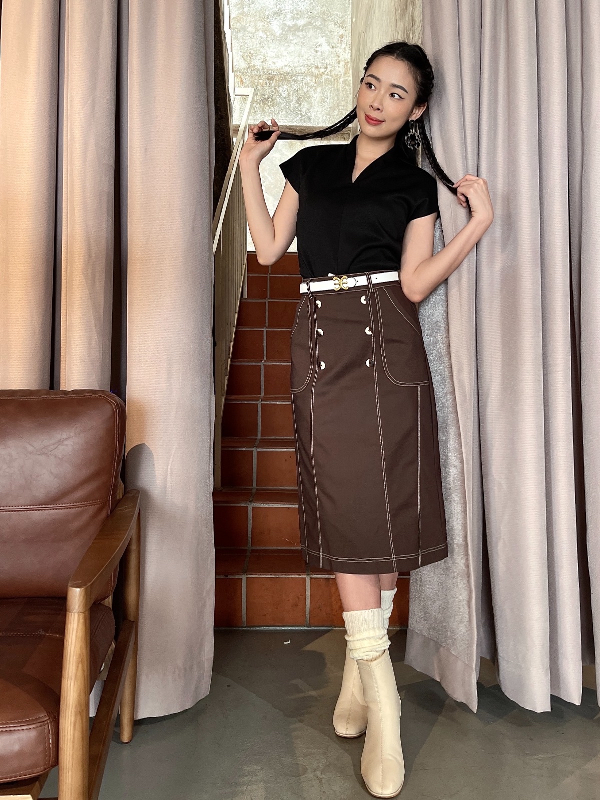 1629 Muse Structured Stitch Skirt