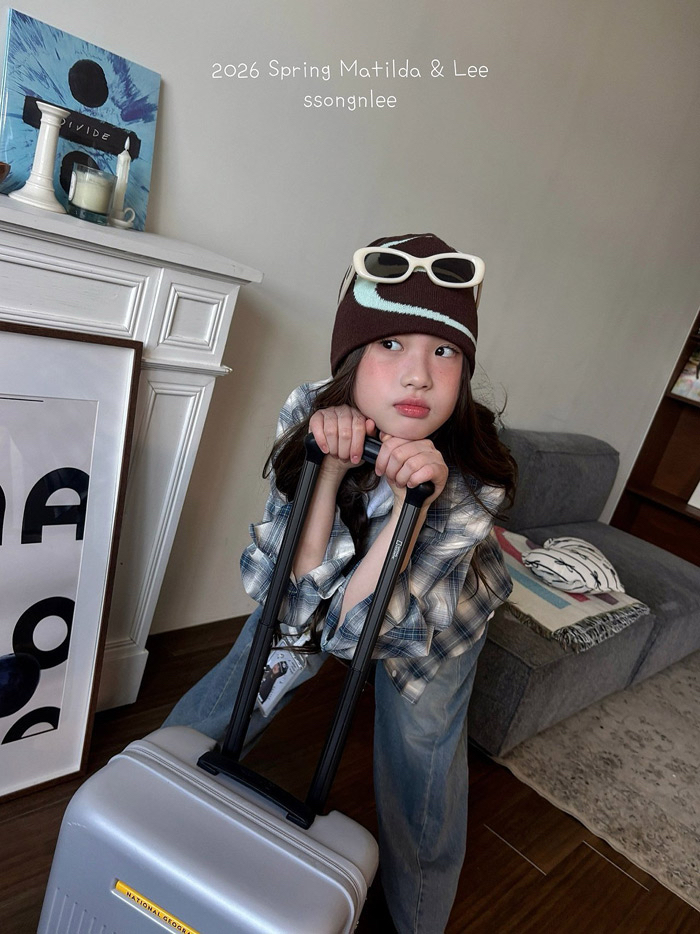 🇰🇷Matilda&Lee shirt