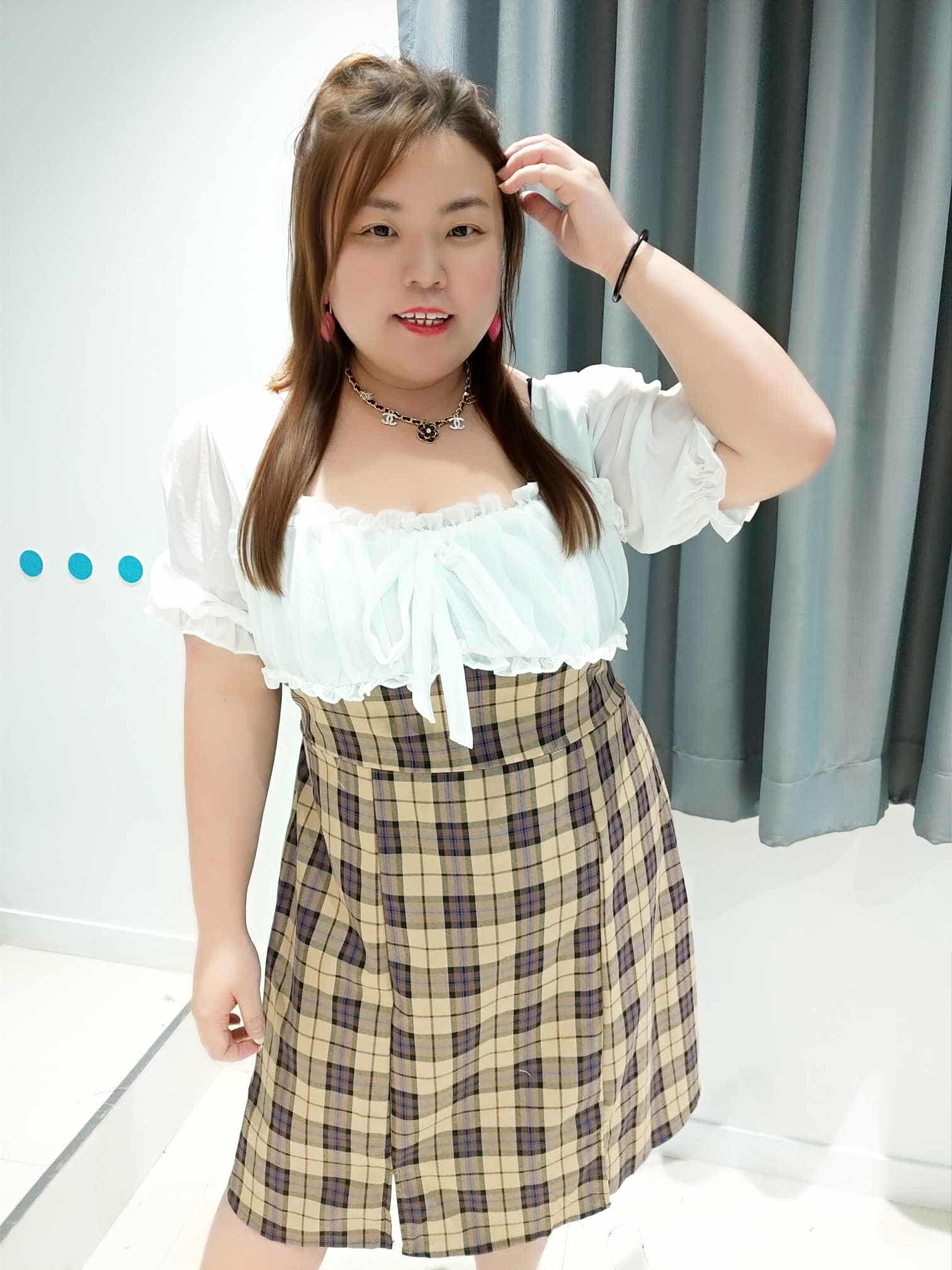 DOD10 拼接邹褶设计连衣裙