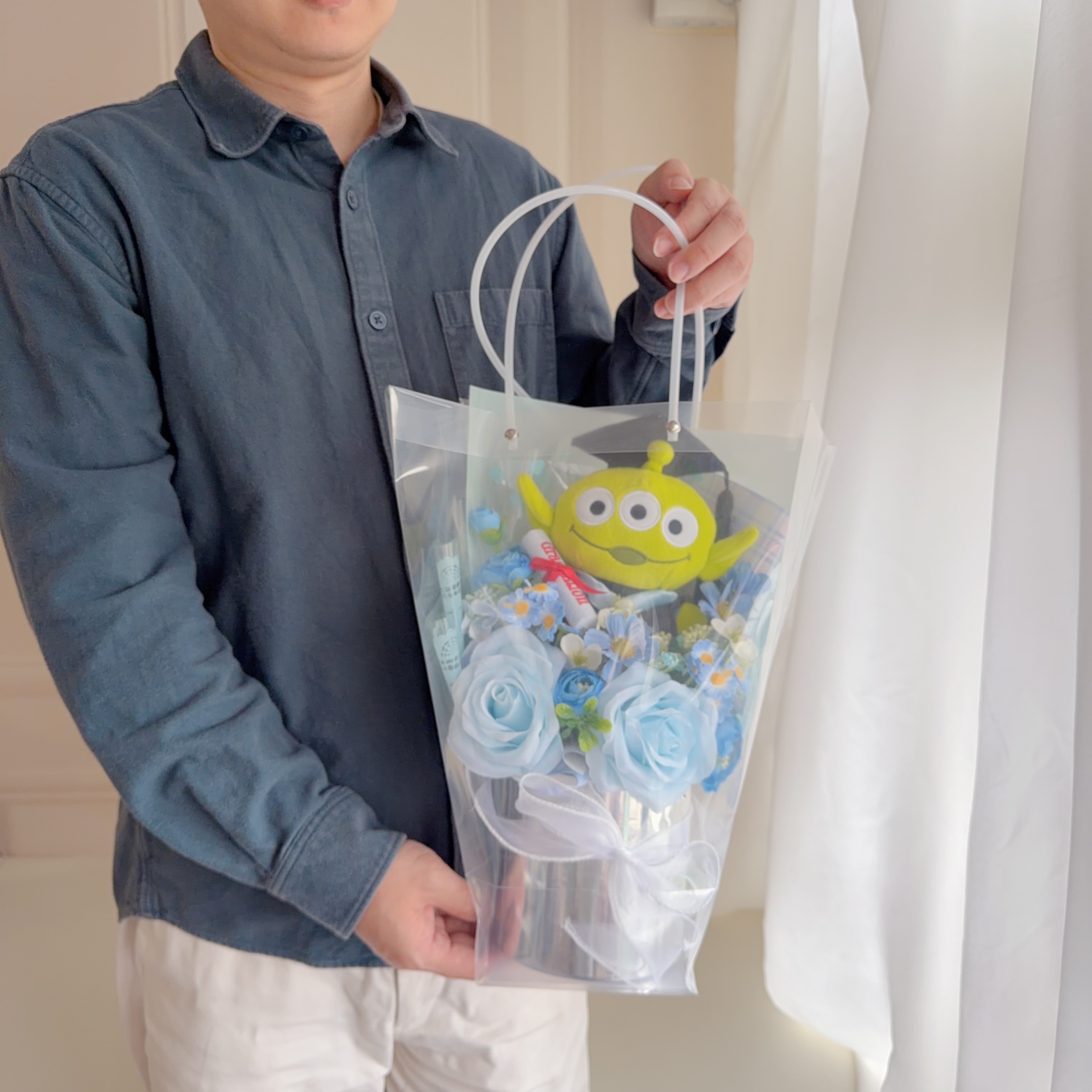 （現貨）三眼仔畢業公仔花