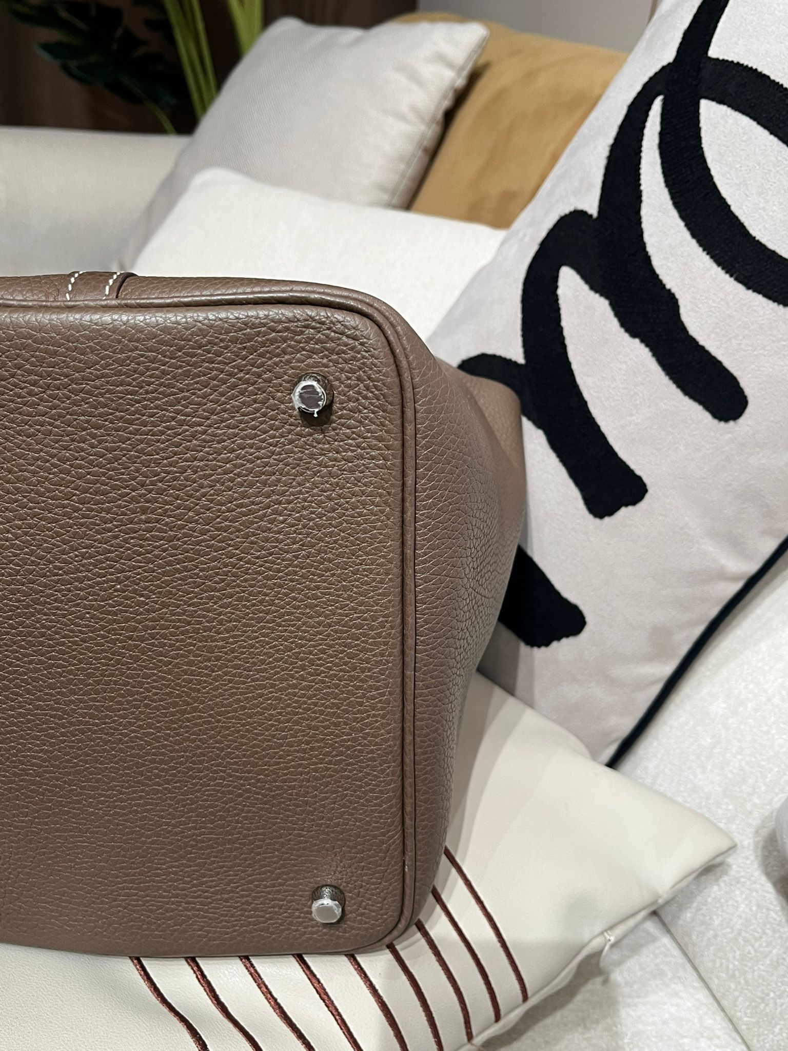 Hermes PICOTIN 22 STAMP Y 大象灰銀扣 100%Authentic, 98%New ✅收據✅key lock✅ 塵袋