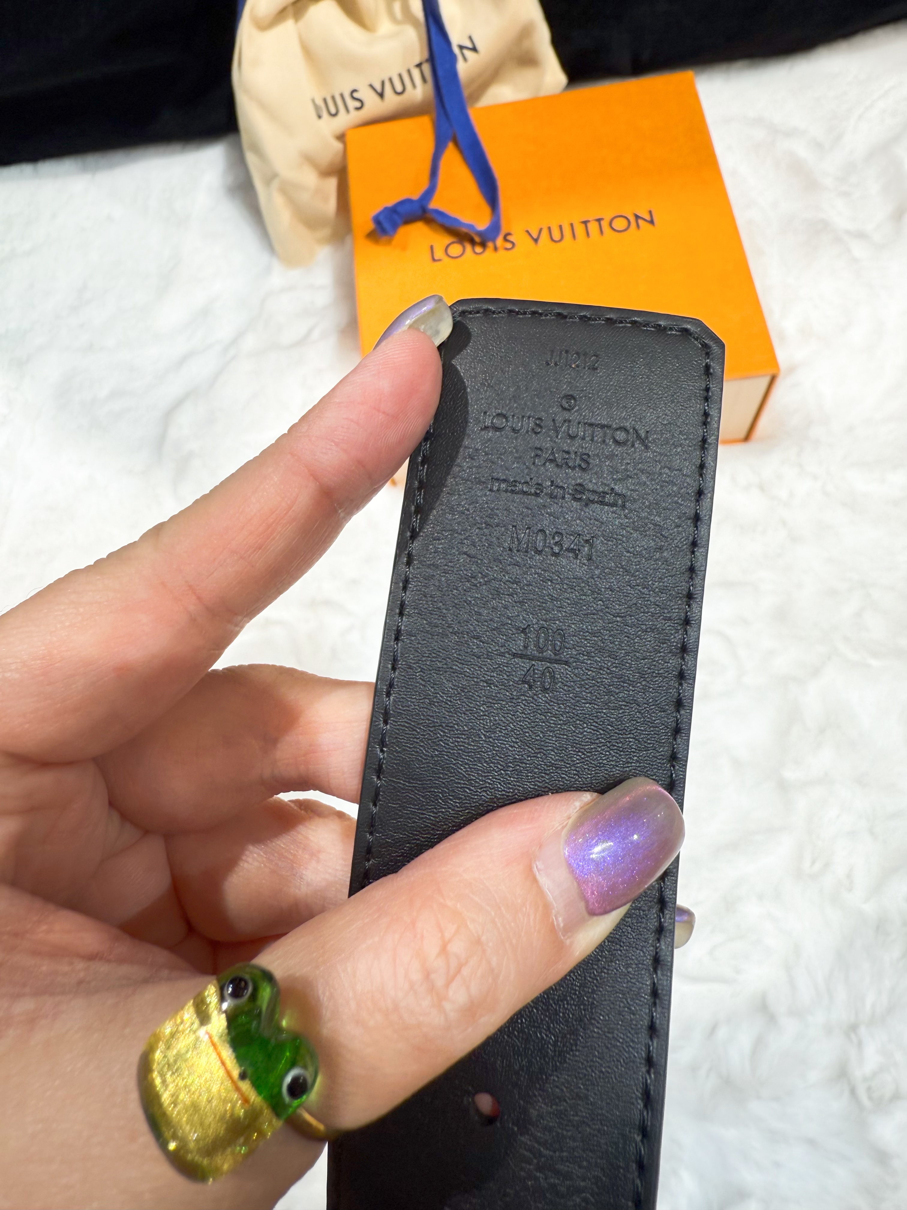 LV belt M0341