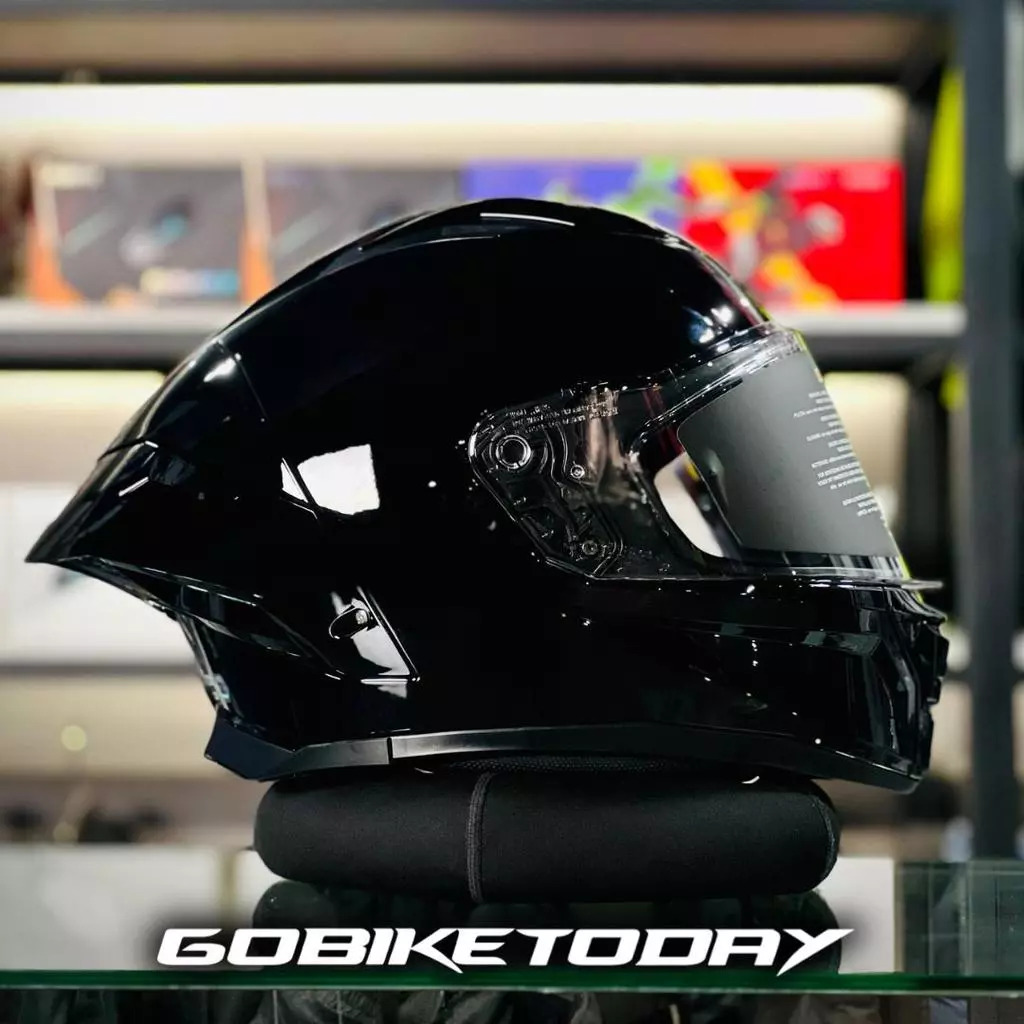 ORIGINE PISTA GLOSS BLACK Helmet | Lightweight Racing Helmet | Stylish & Comfortable | ECE 22.06