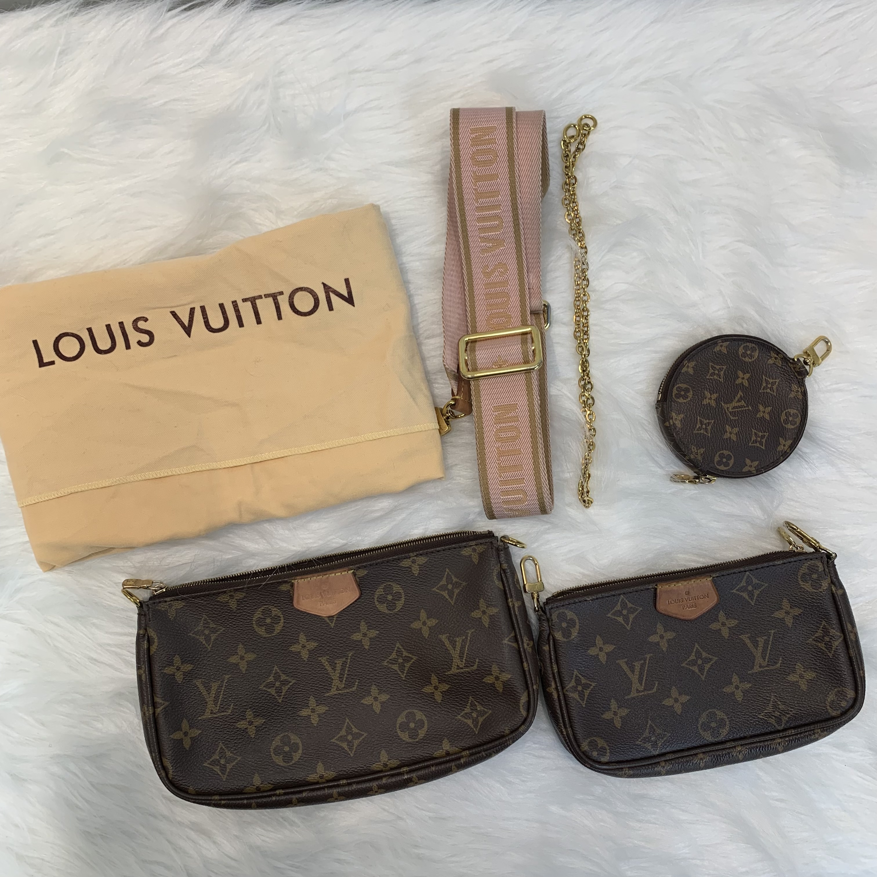 LV老花五合一金扣手挽肩背棕色包