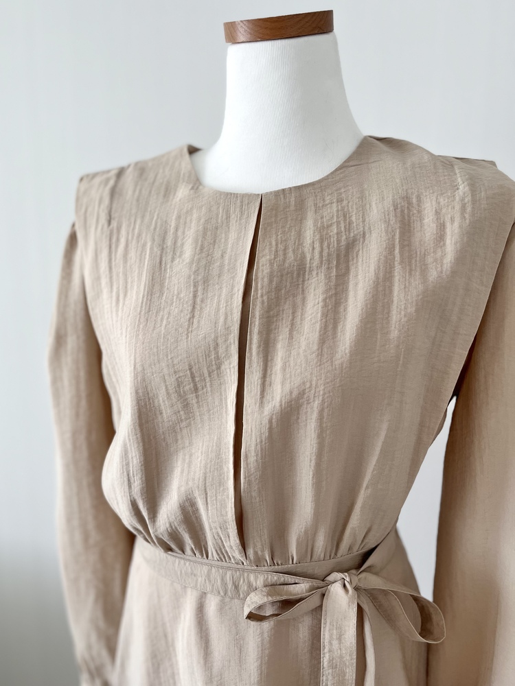 Pleated Yoke Detail Dress (Beige)