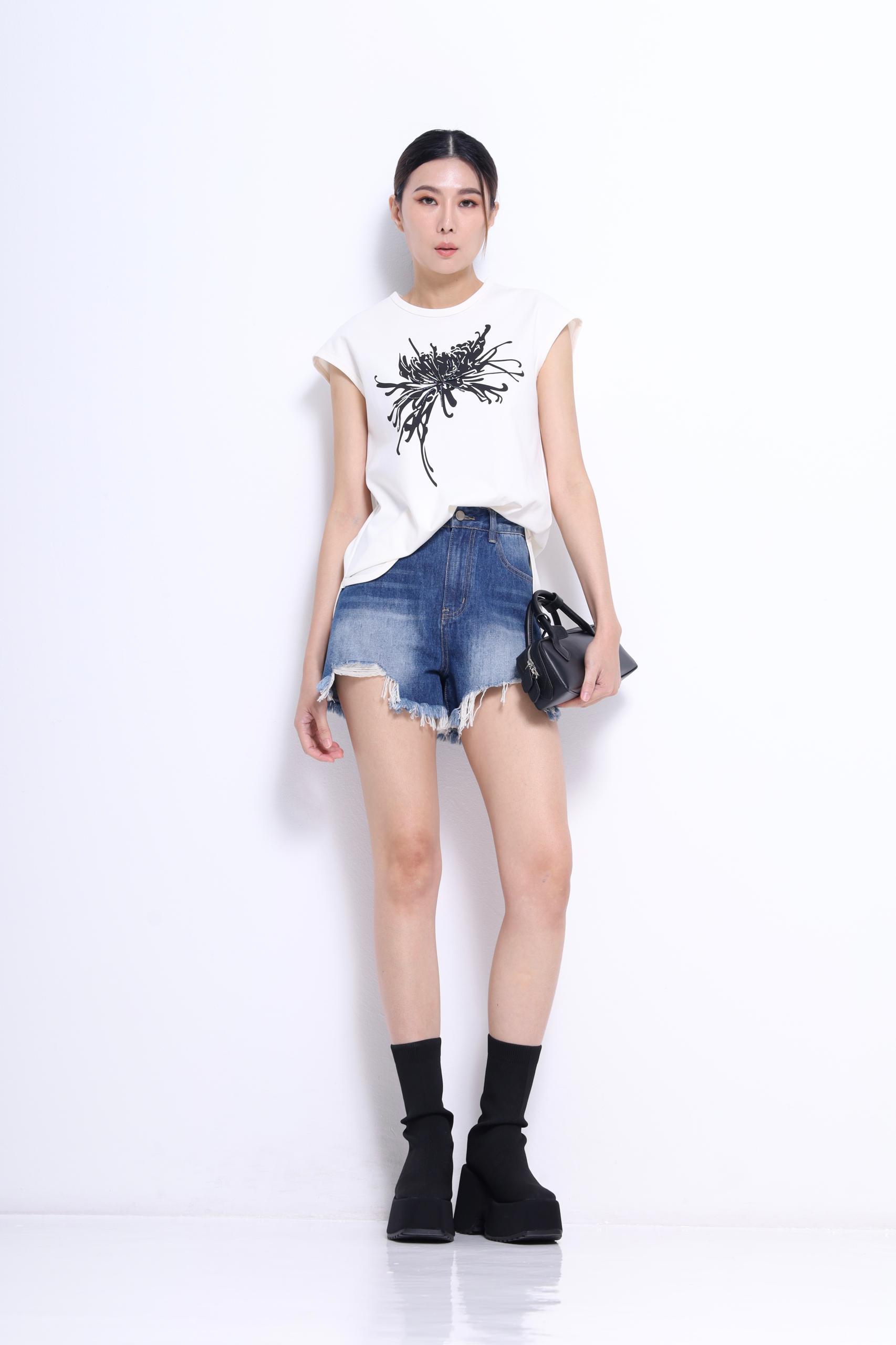 独家彩色串珠花卉上衣 2650