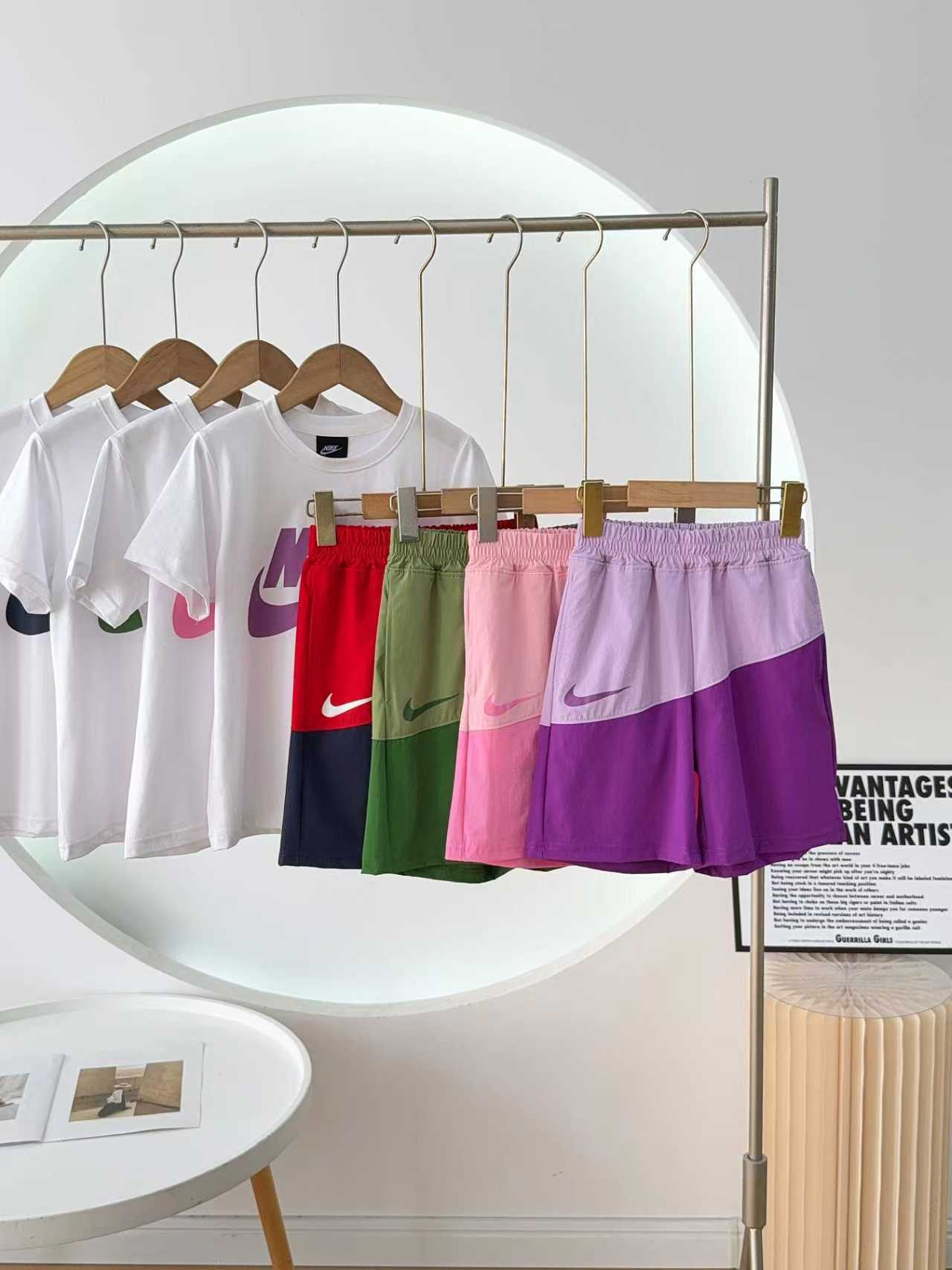 $158套。🔥【炸場款｜Nike Kids 2026夏季兒童運動套裝】🔥