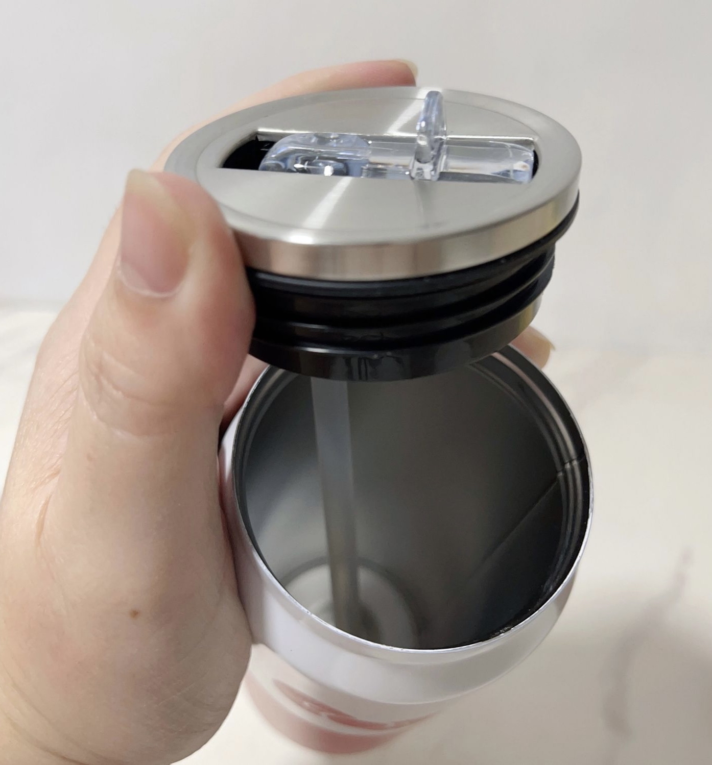 🇹🇼台灣直送🇹🇼Sanrio 易拉罐造型 500ml 保溫保冷瓶