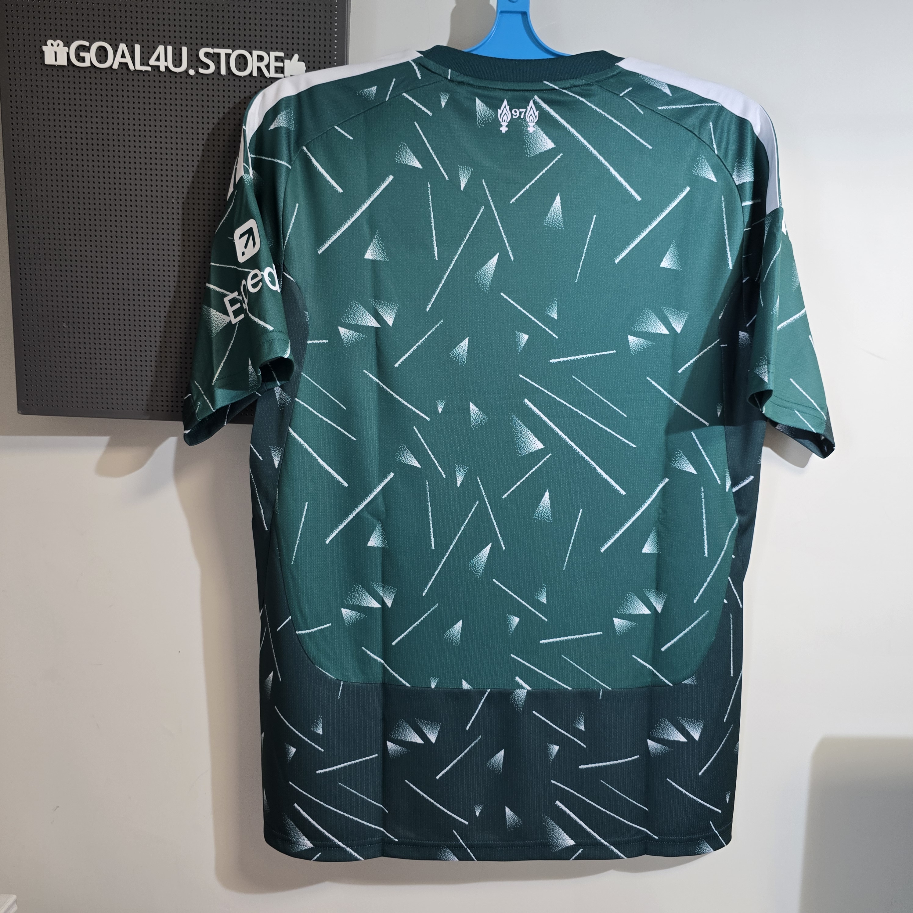 #現貨 Adidas Liverpool 利物浦 2026-27 主場龍門球迷版球衣 (可加印字章) KT2080