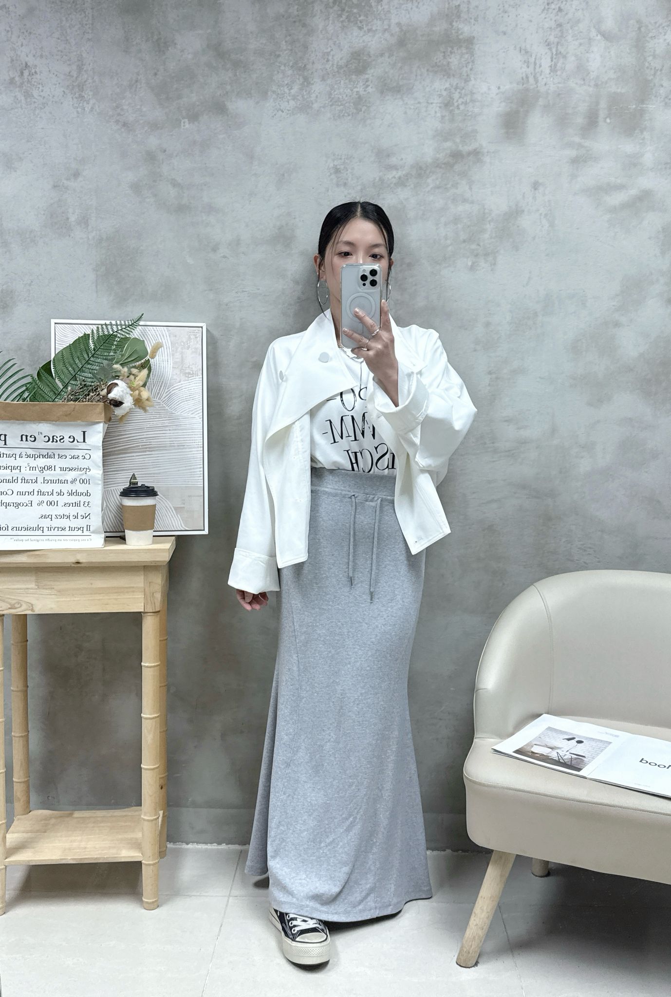 B07 大反領扣鈕外套