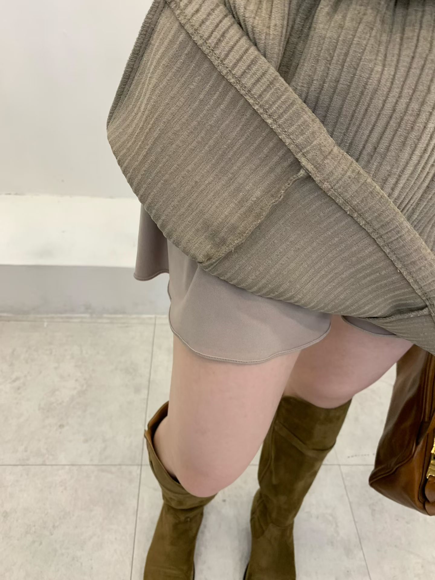 BOT17_12A 側袋工裝燈芯絨SK (3色)