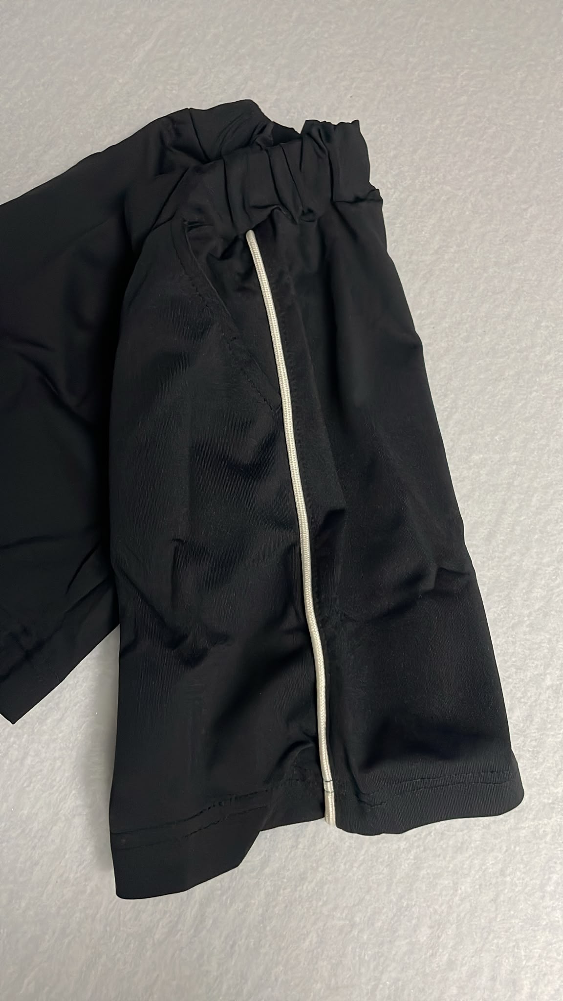 Branshes100碼 清貨不設儲貨box-X