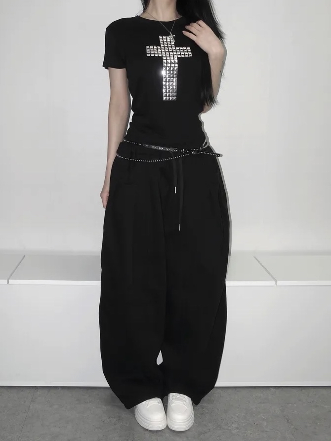Square Cross Studded Top