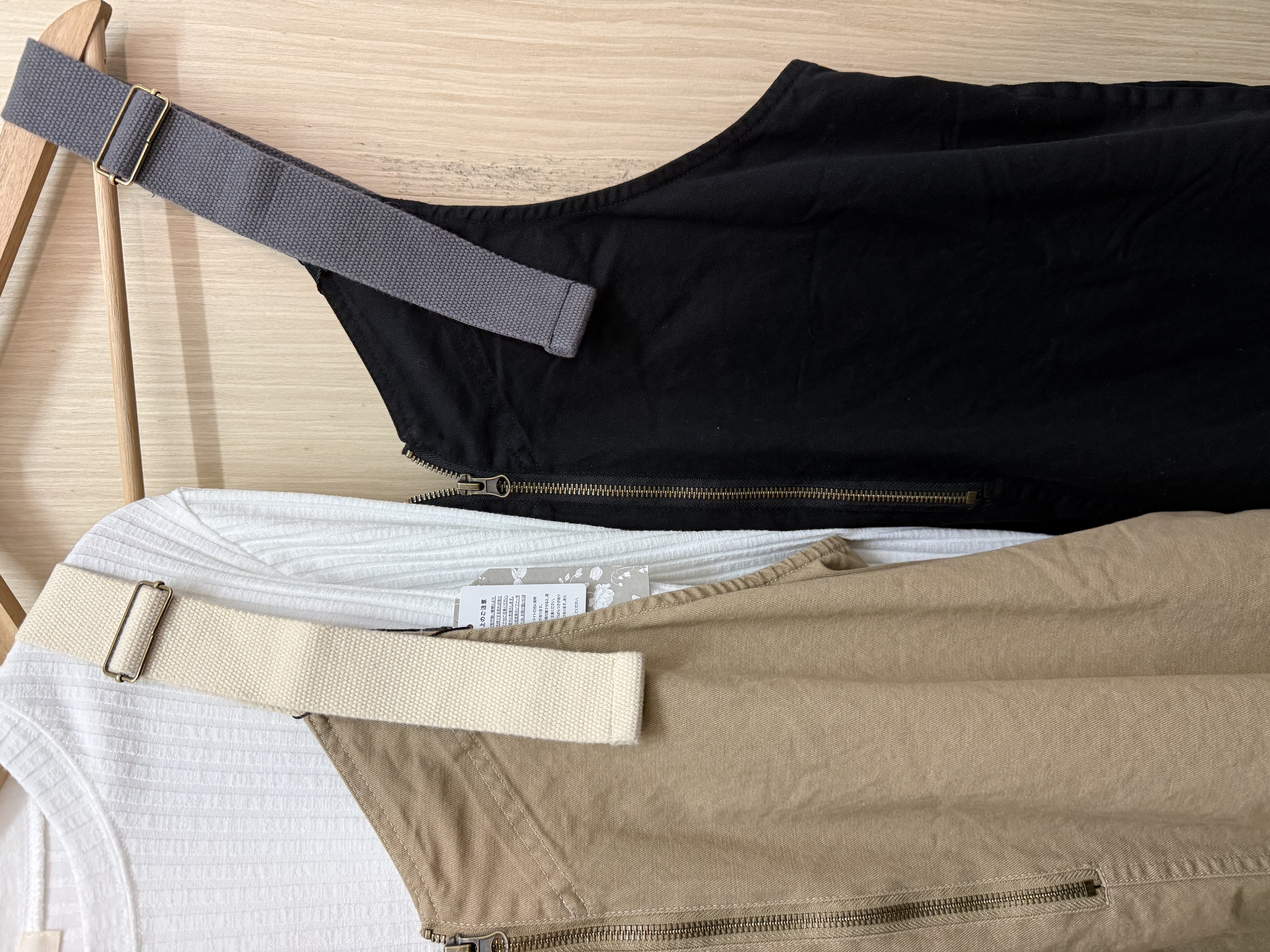 撞色肩帶工人裙（黑𝐱灰）