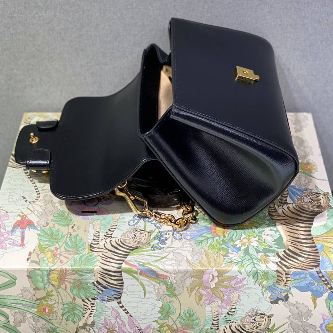 ▪大货实拍 𝗚𝘂𝗰𝗰𝗶 𝗛𝗼𝗿𝘀𝗲𝗯𝗶𝘁 𝟭𝟵𝟱𝟱新品系列 型号：703848 尺寸：22*16*10.5cm