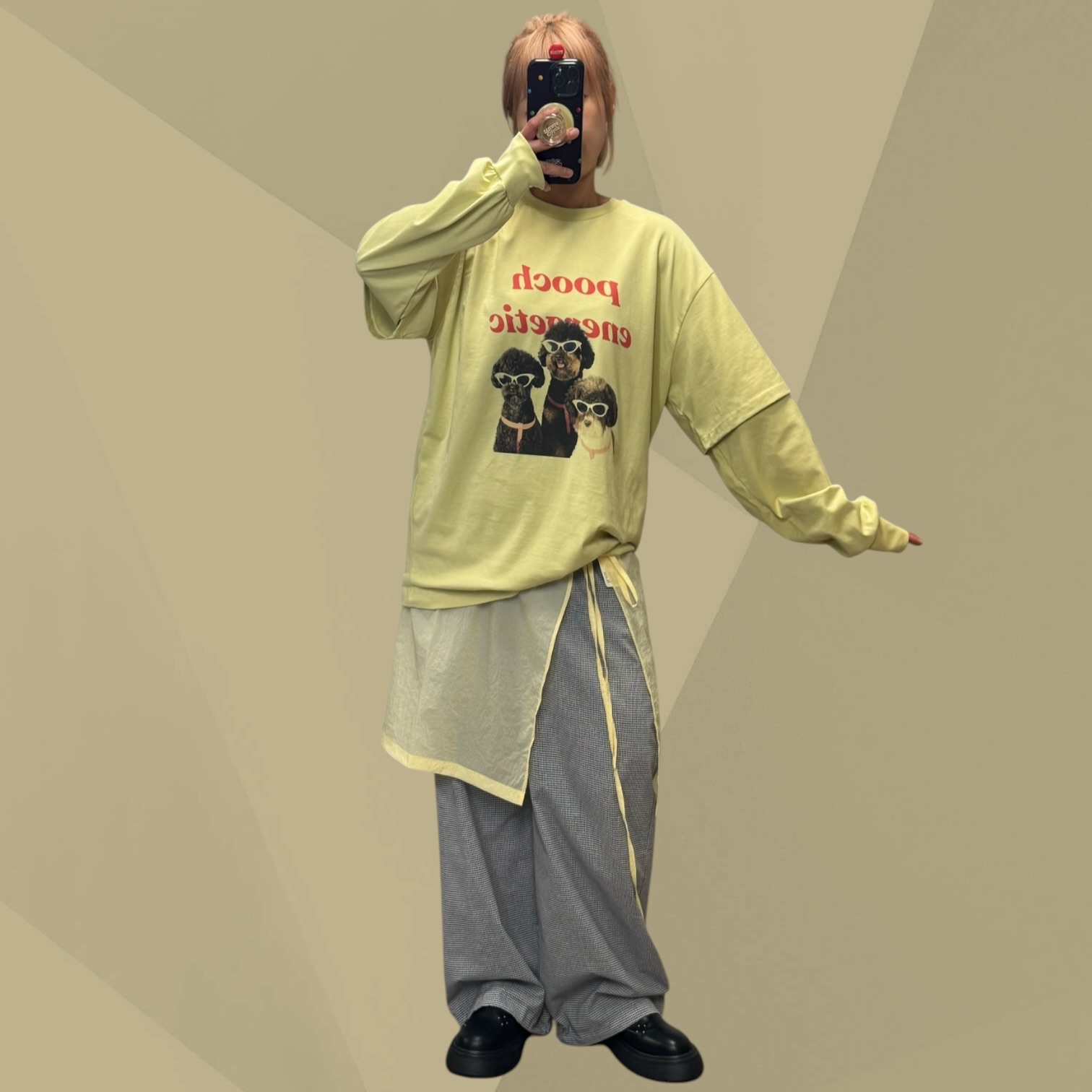 221078狗仔假兩件T E E