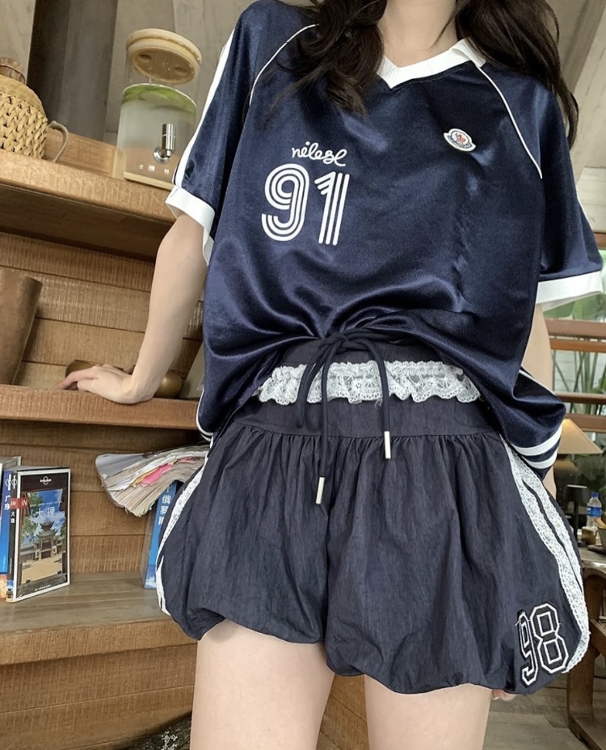 TP414老爹风字母印花上衣