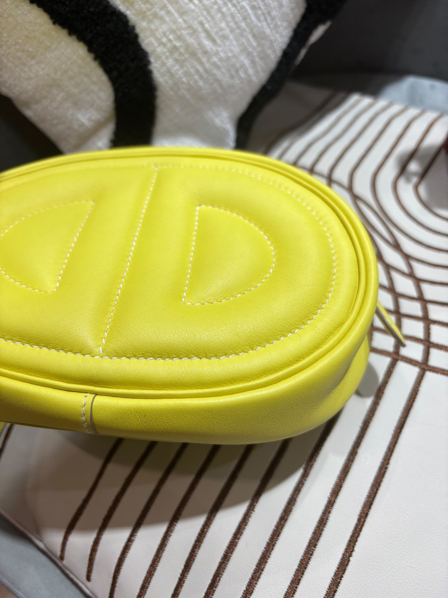 Hermes in the loop waist bag hobo belt bag STAMP Y 檸檬黃色 100%Authentic, 98%new ✅Dust bag