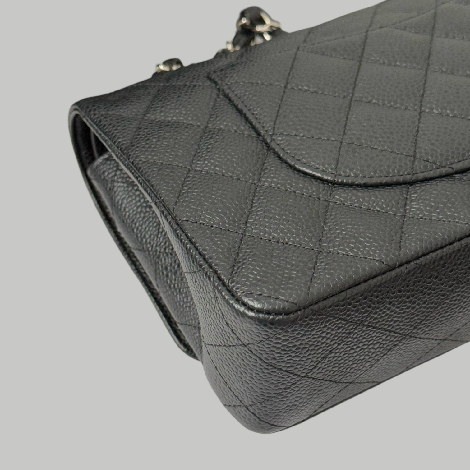 Chanel  Caviar CF25 銀扣