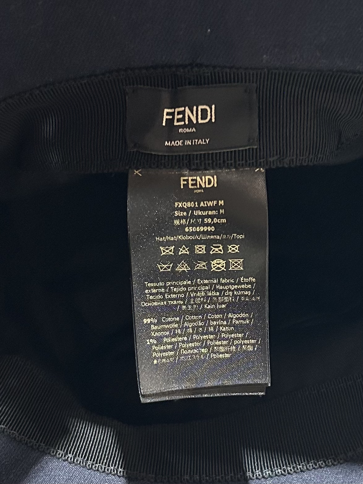 Fendi Denim bucket Hat Size: M 100%Authentic ,unused 未使用品☑️dust bag 
